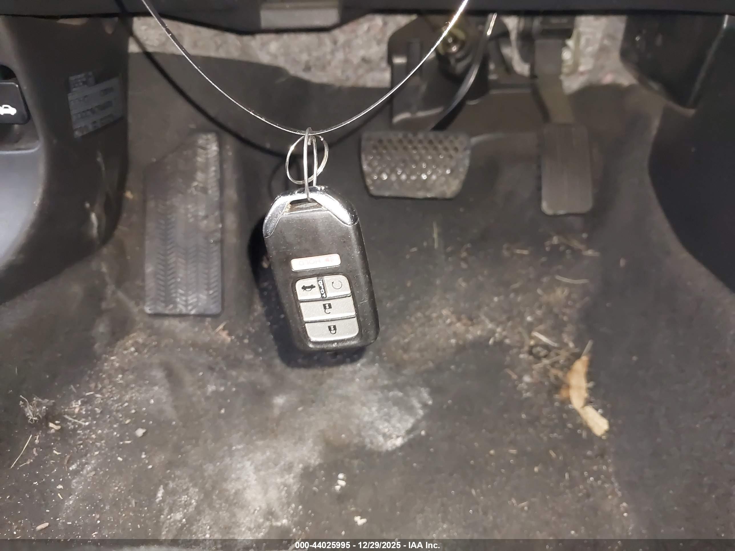 HONDA CIVIC image 11