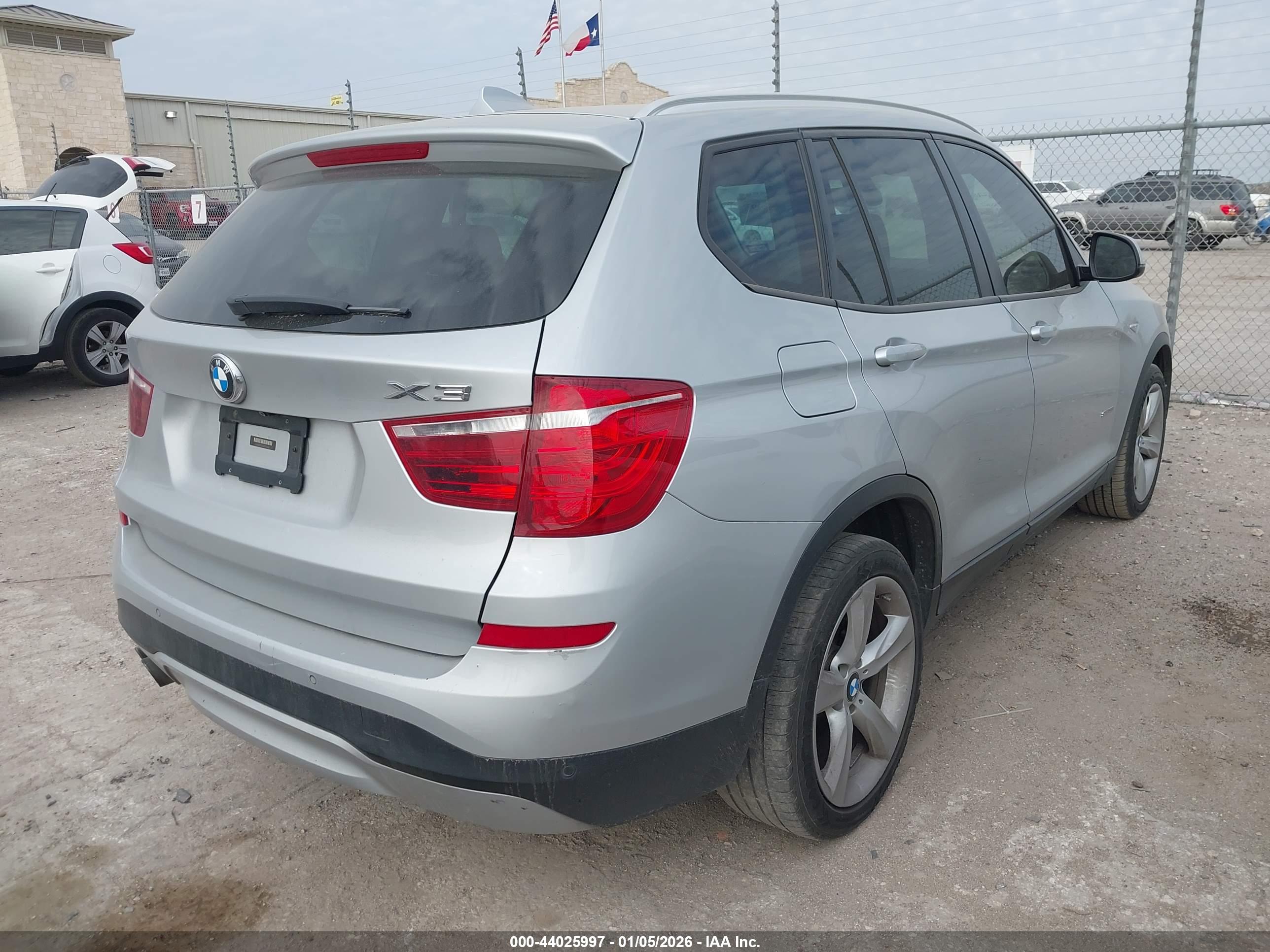 BMW X3 image 4