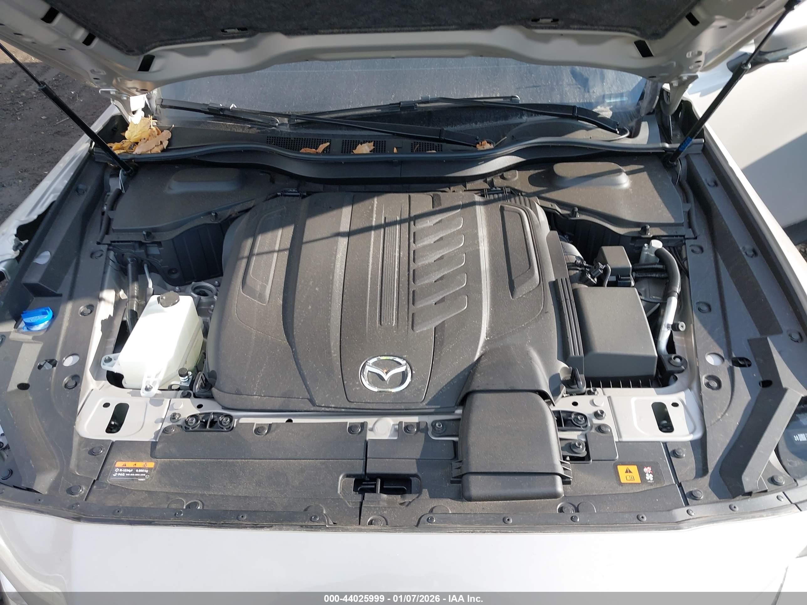 MAZDA CX-90 image 10
