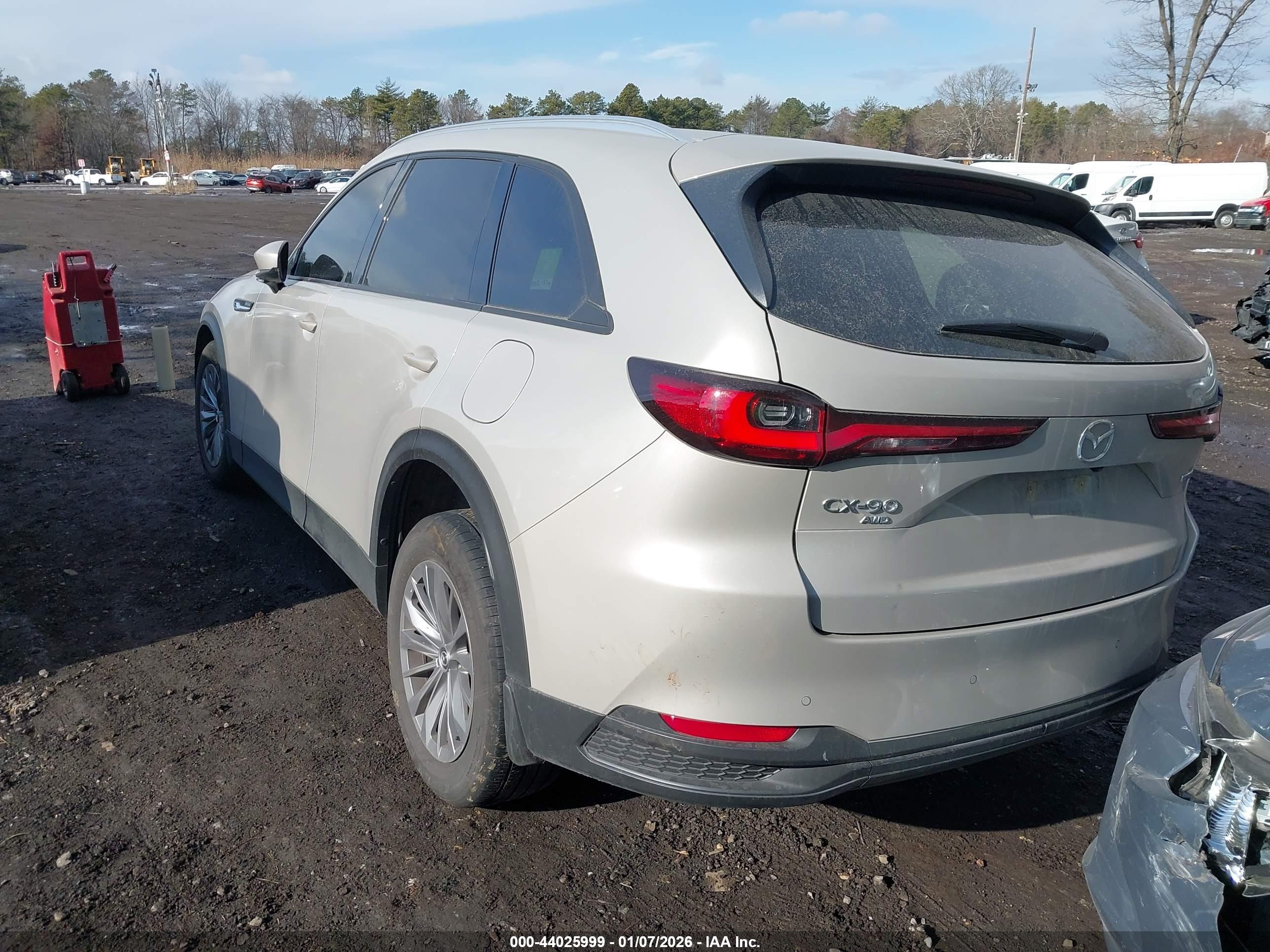 MAZDA CX-90 image 3