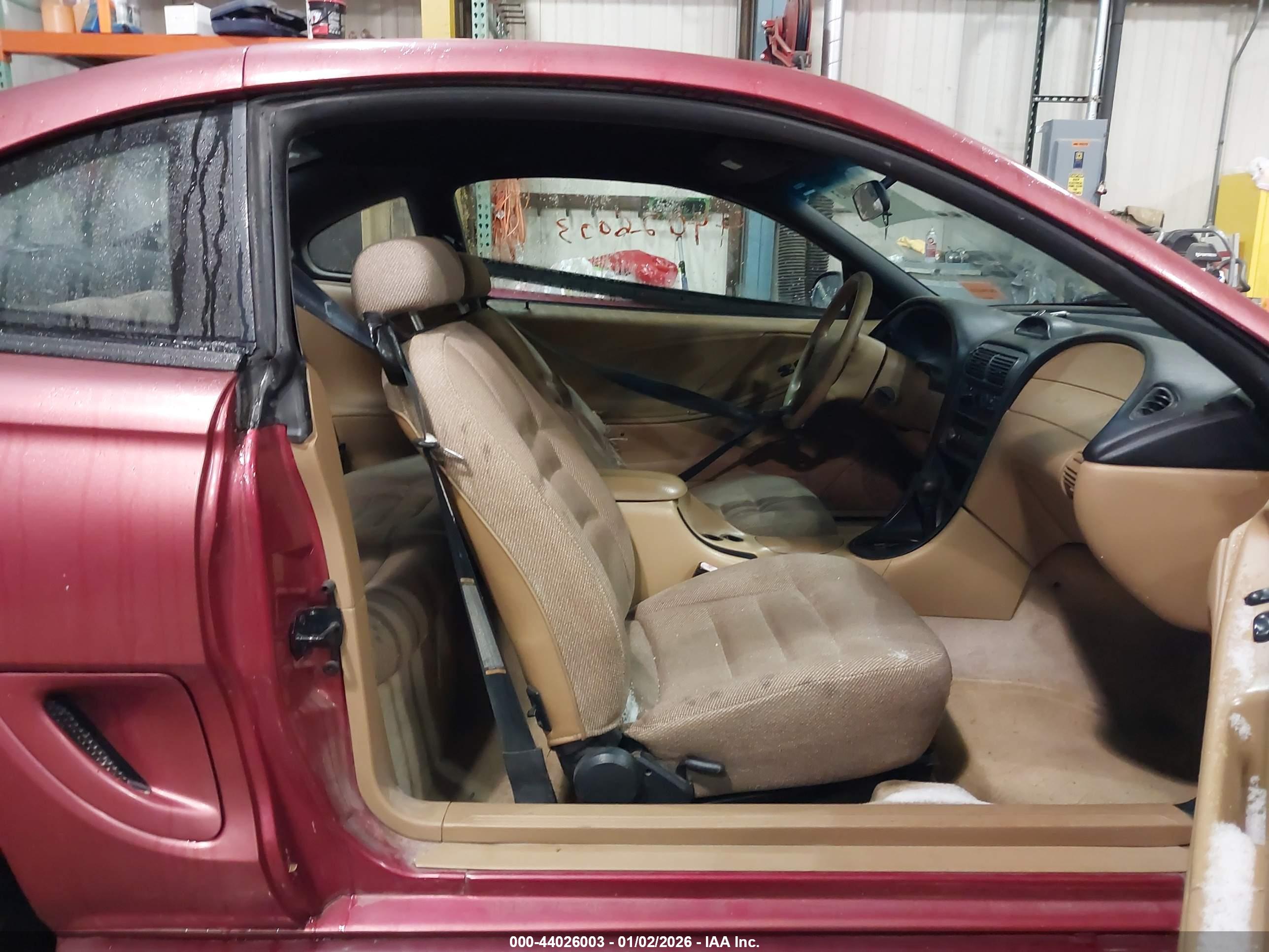 FORD MUSTANG image 5