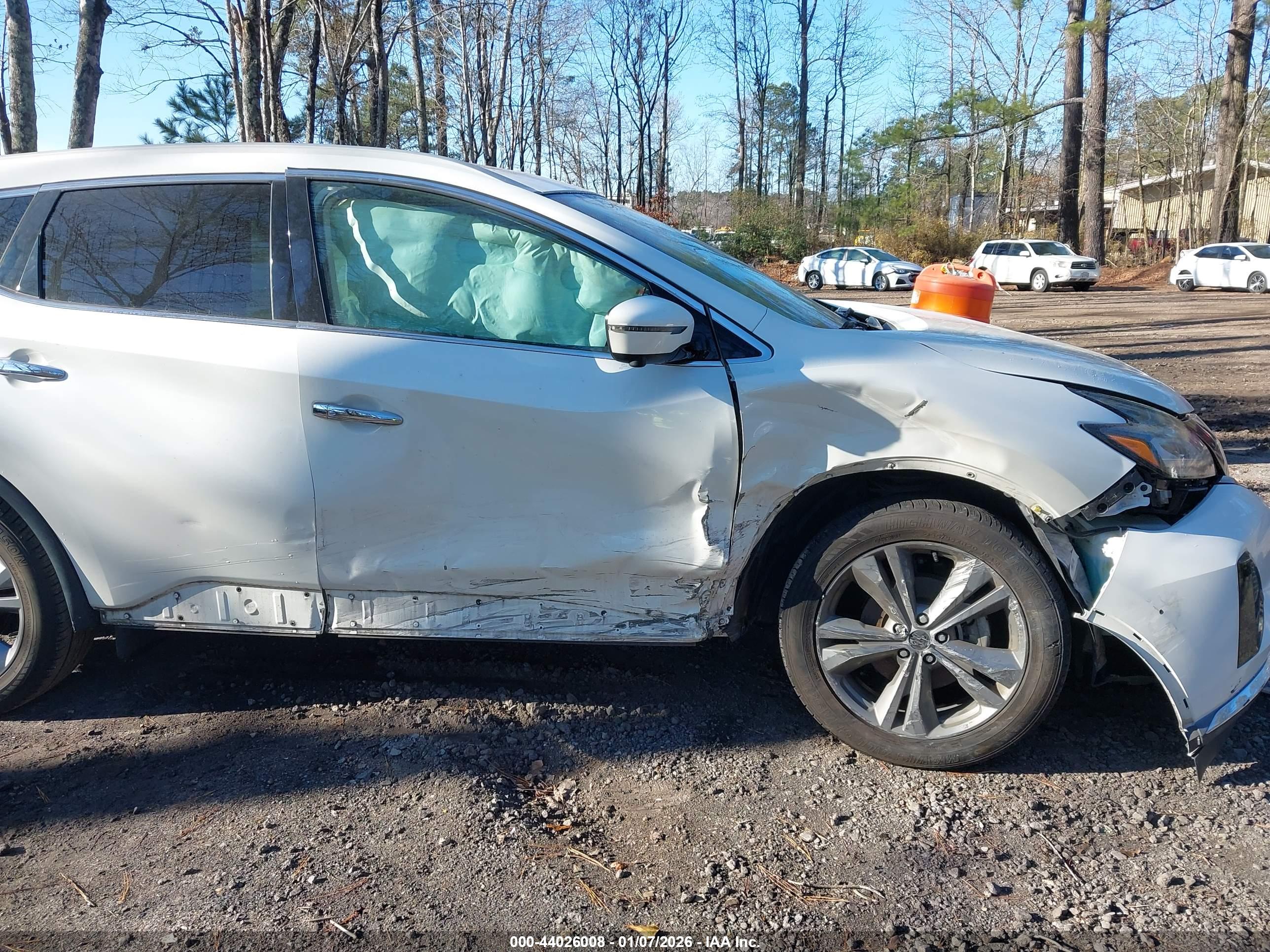 NISSAN MURANO image 6