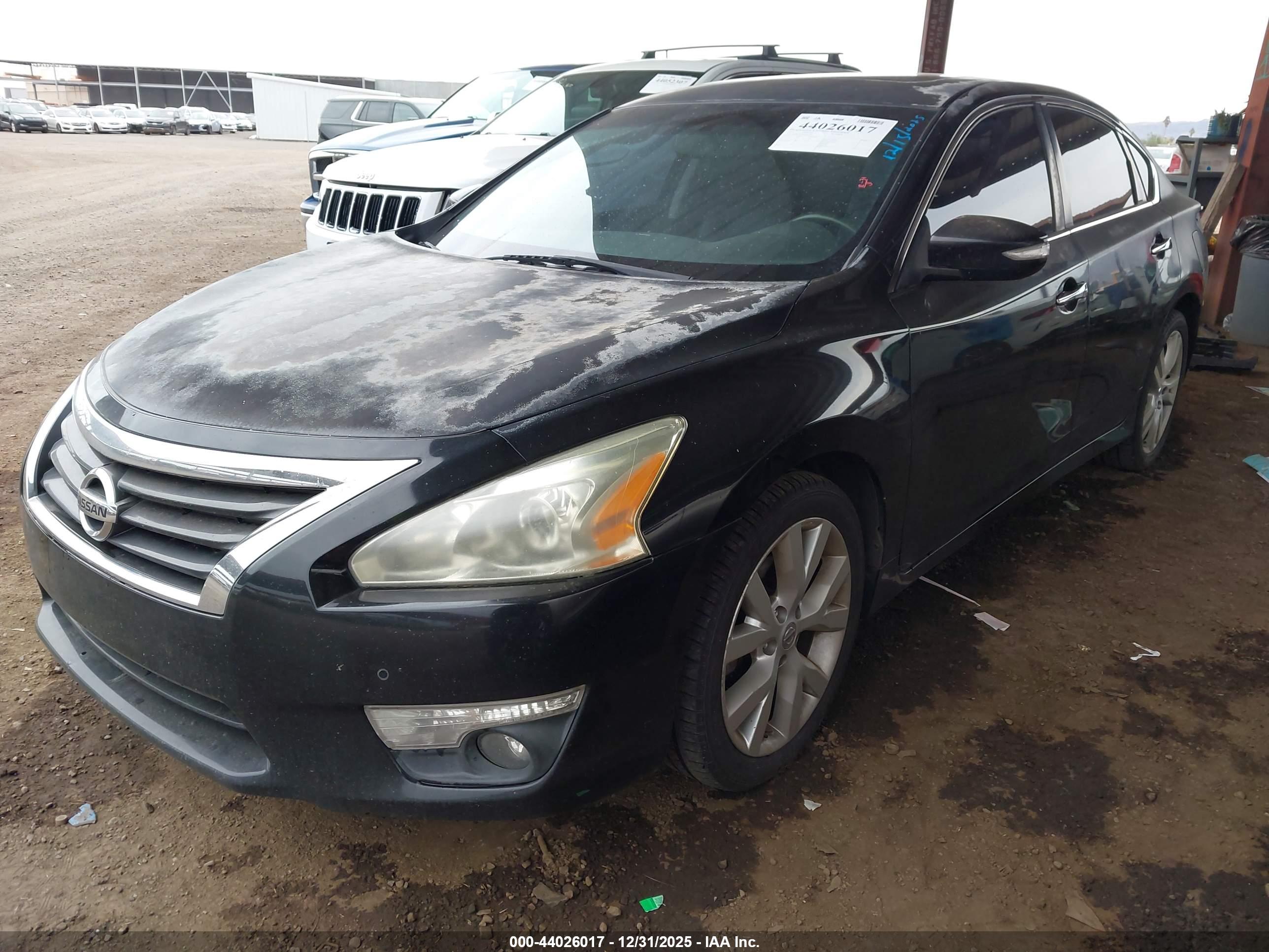 NISSAN ALTIMA image 2
