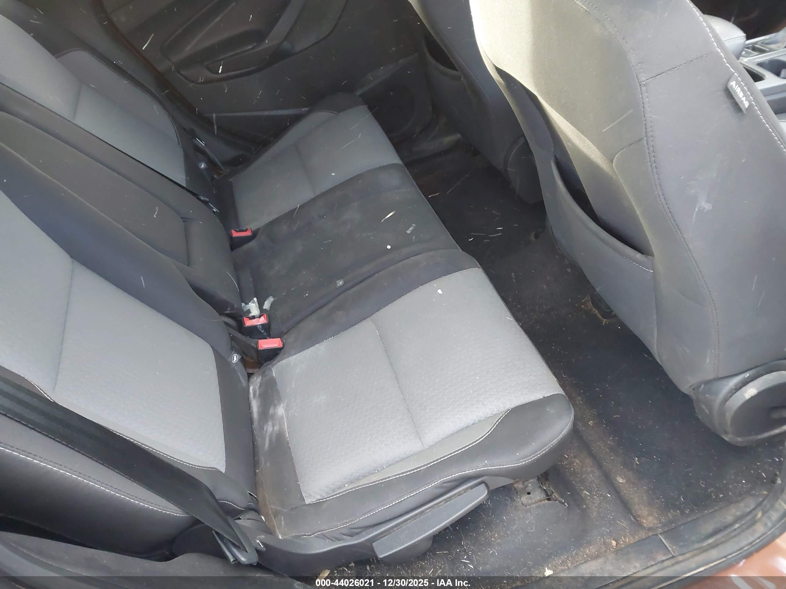 FORD ESCAPE image 8