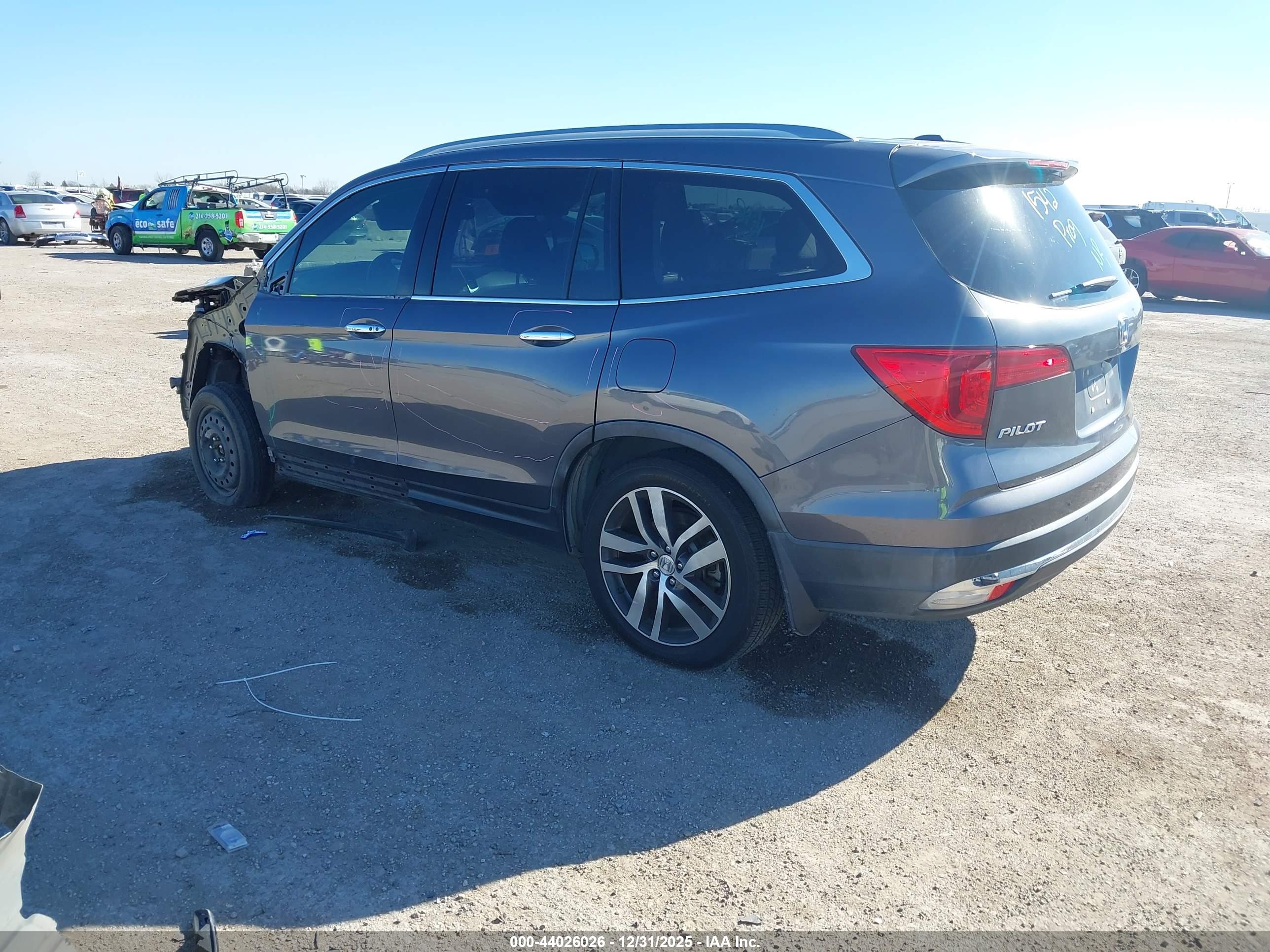 HONDA PILOT image 3
