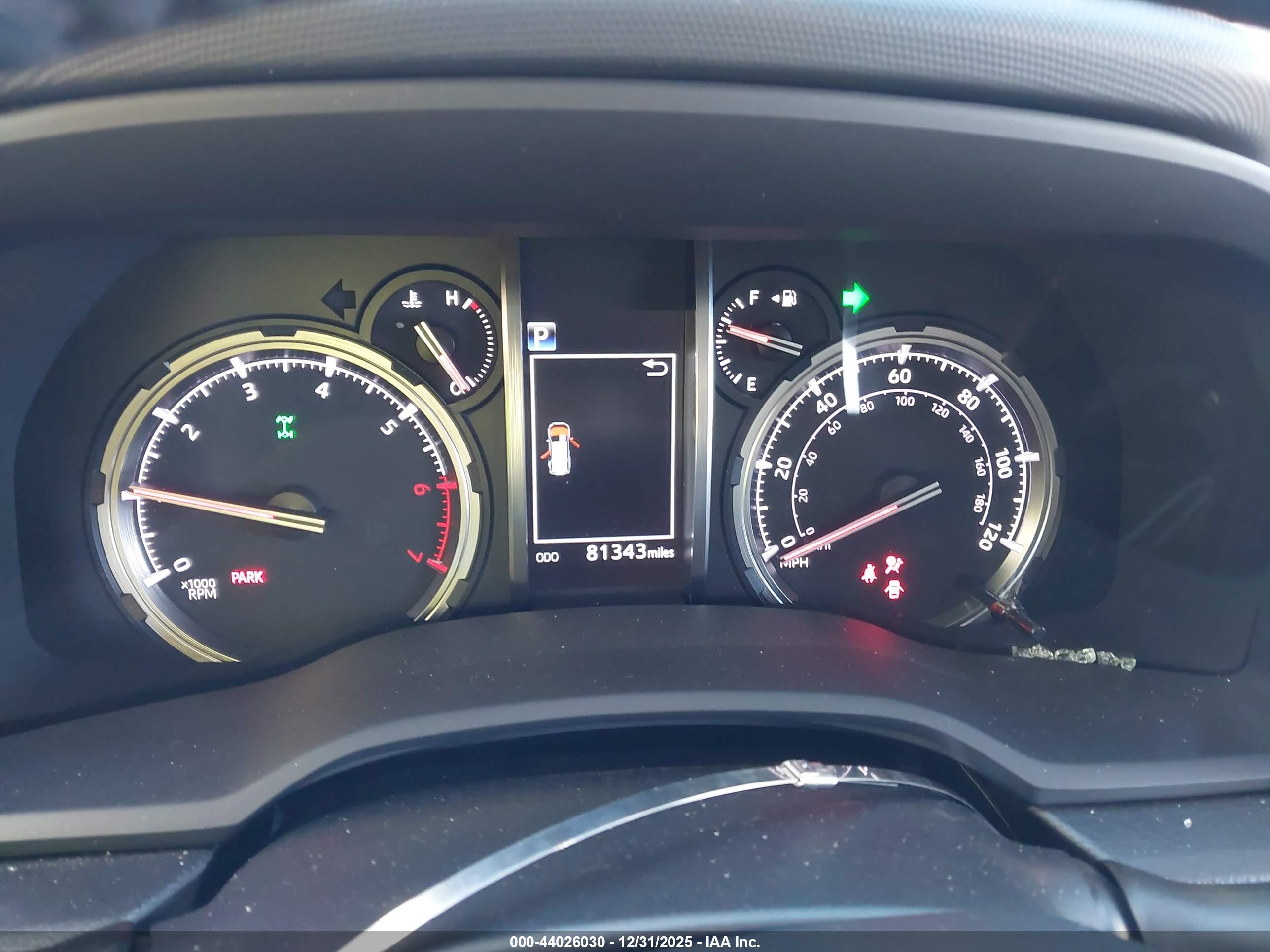 TOYOTA 4RUNNER image 7