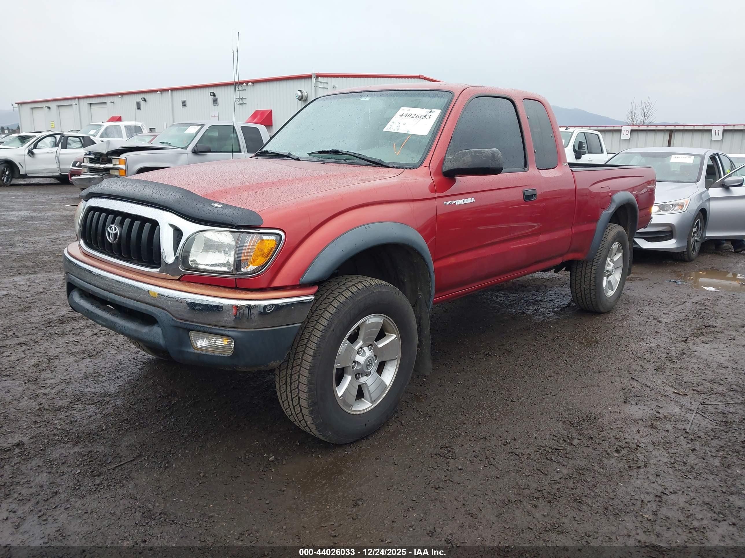 TOYOTA TACOMA image 2