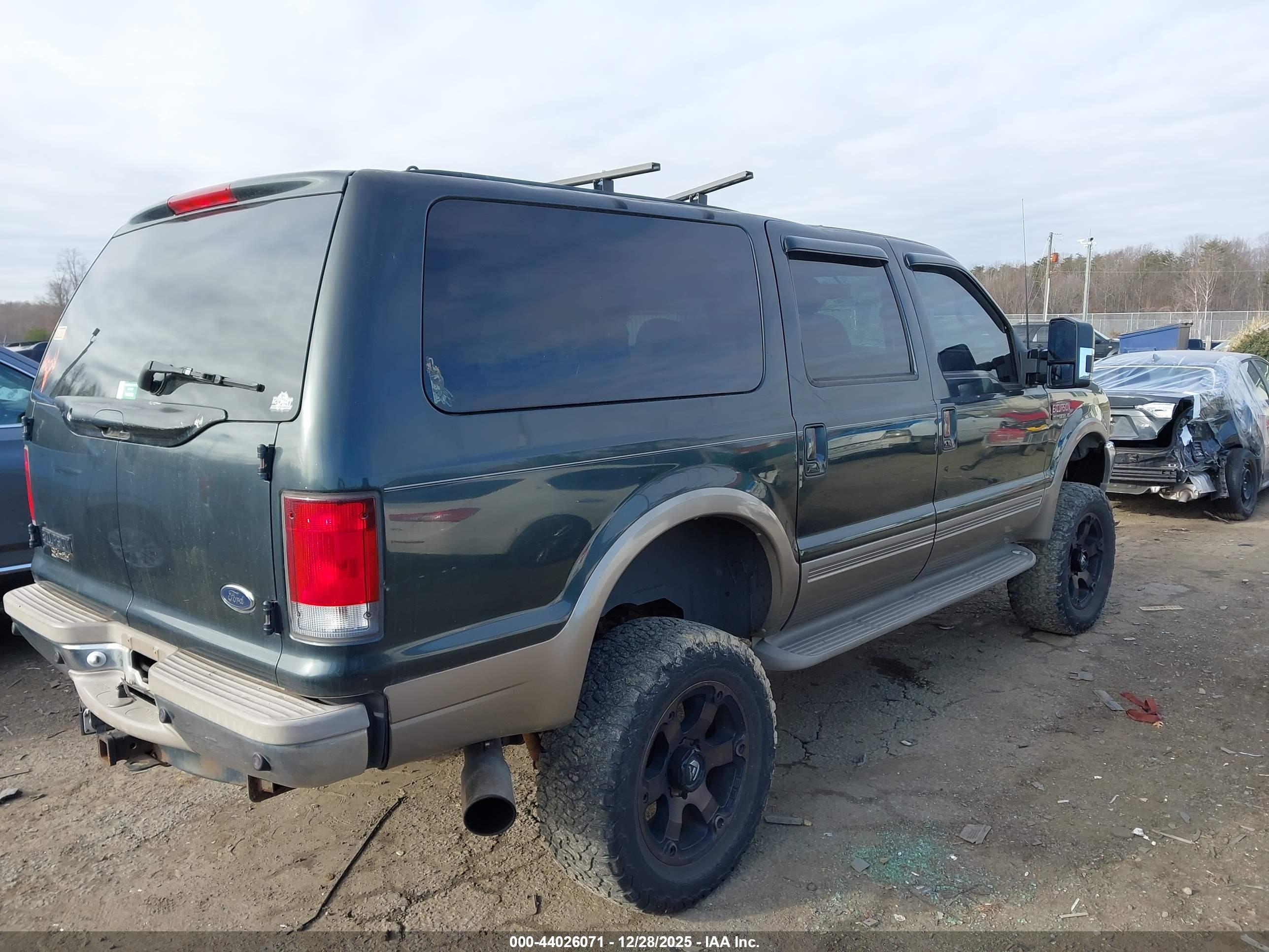 FORD EXCURSION image 4