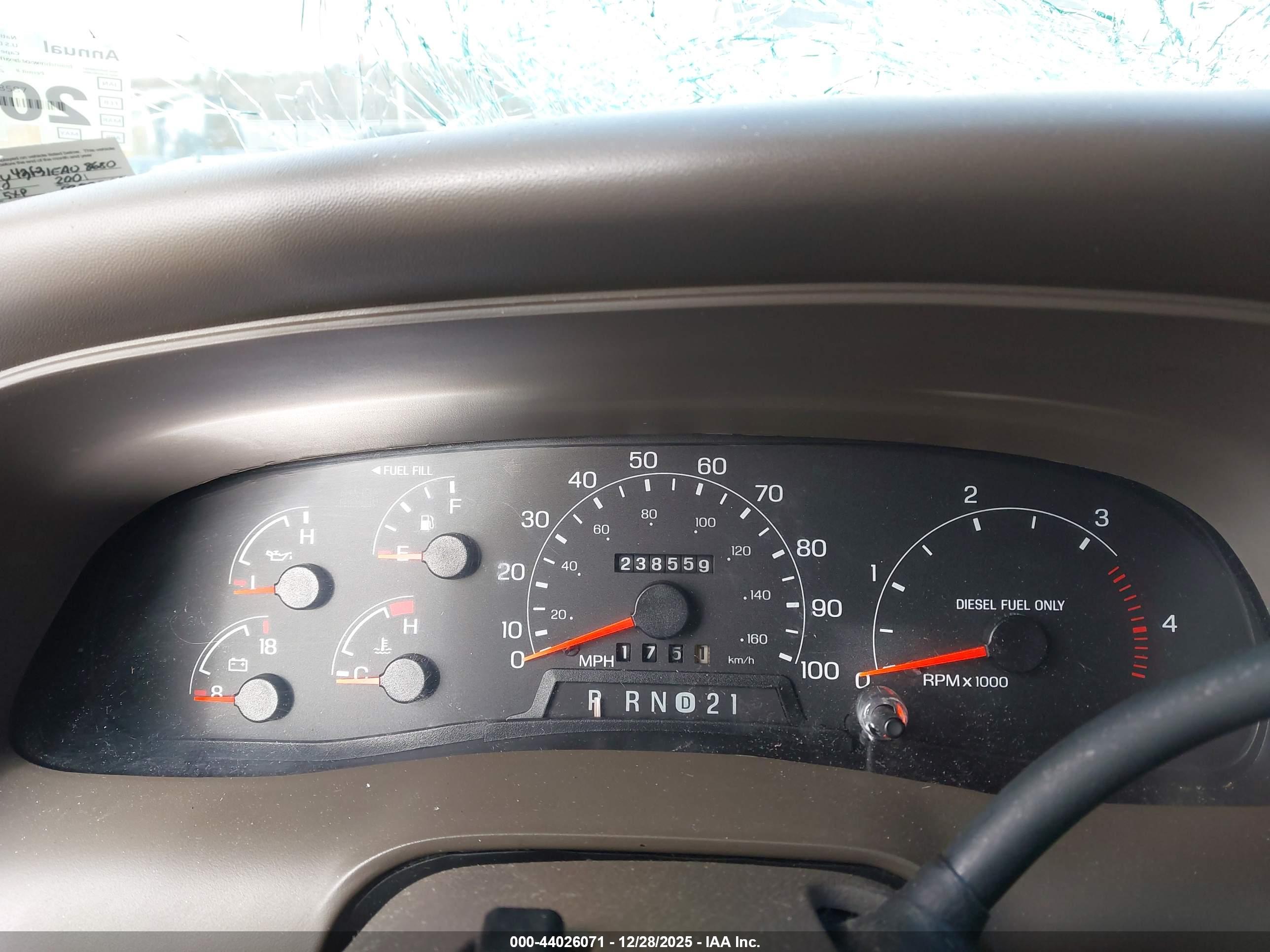 FORD EXCURSION image 7