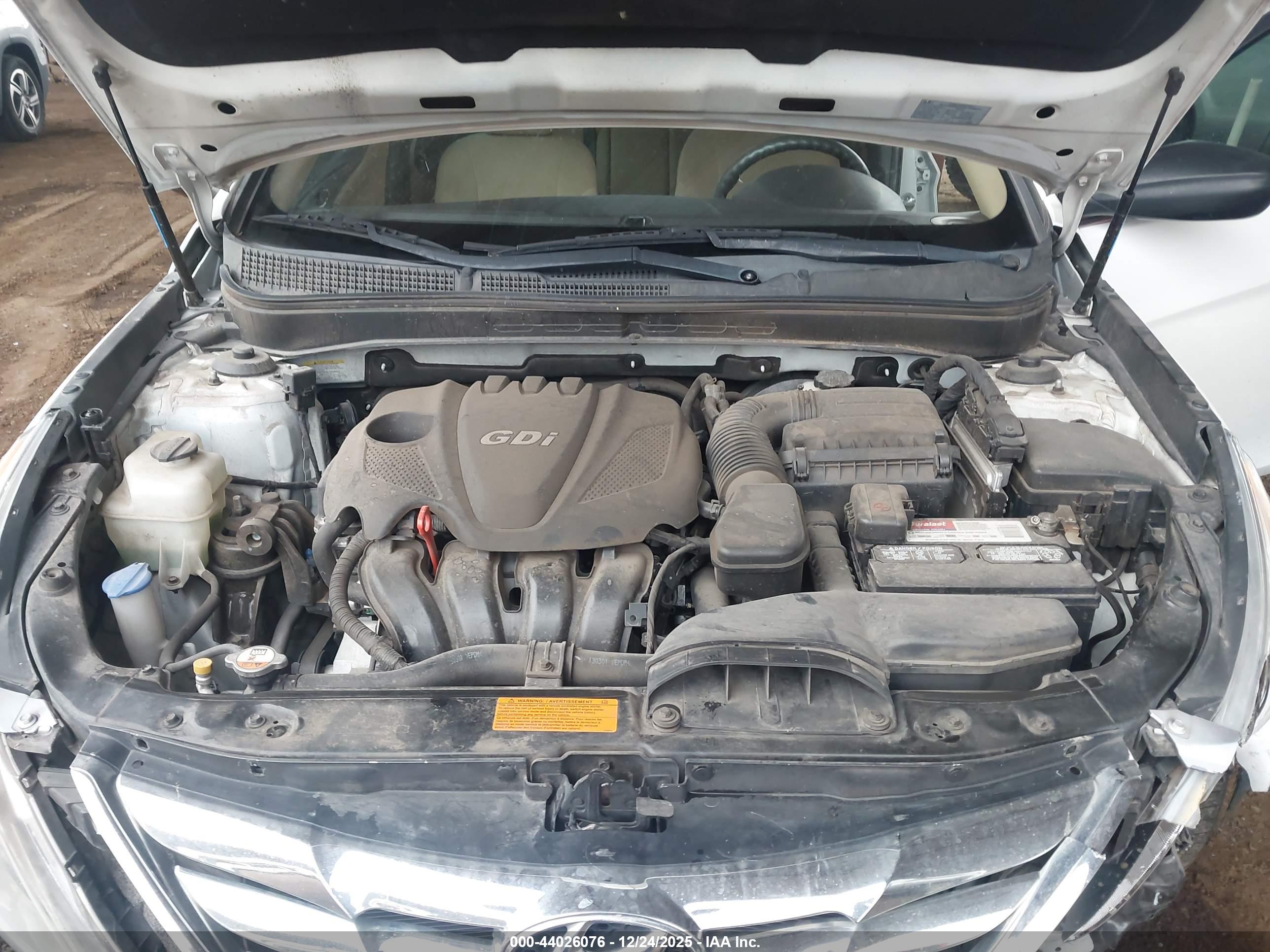 HYUNDAI SONATA image 10