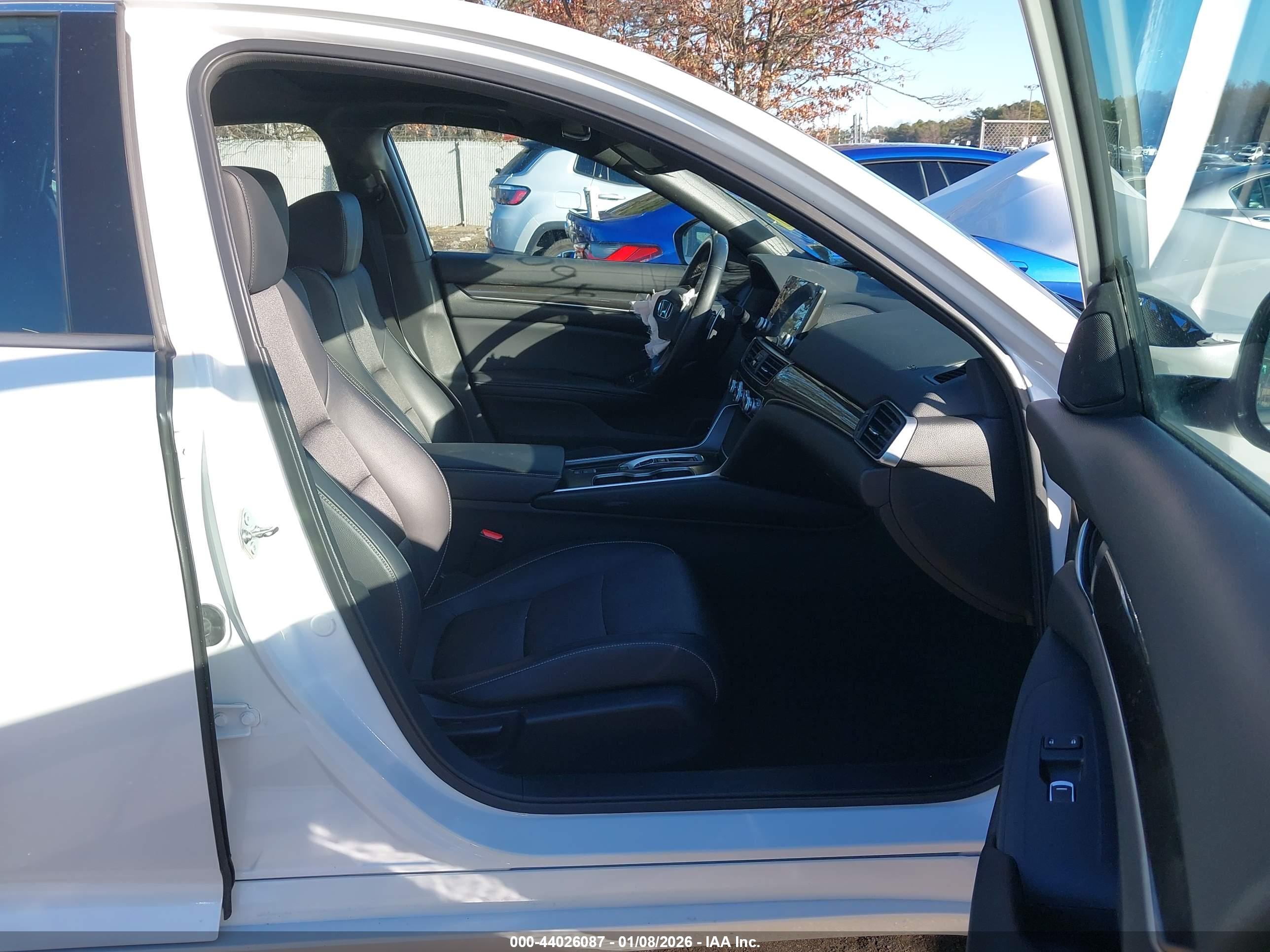 HONDA ACCORD image 5