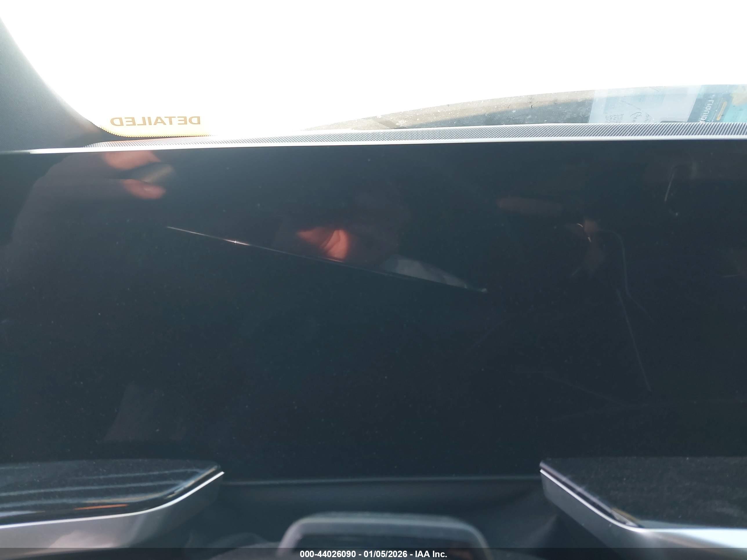 CADILLAC ESCALADE image 7