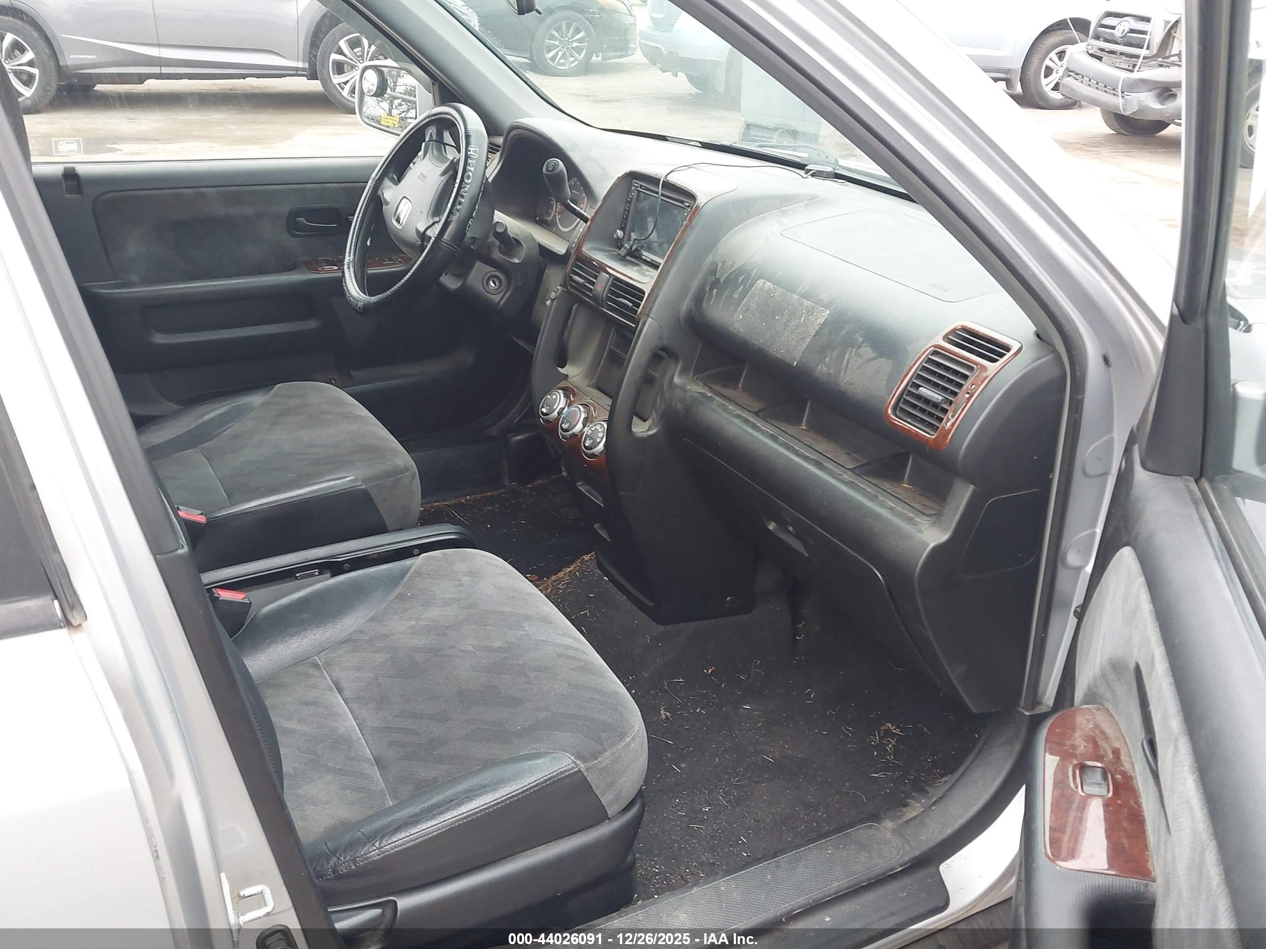 HONDA CR-V image 5