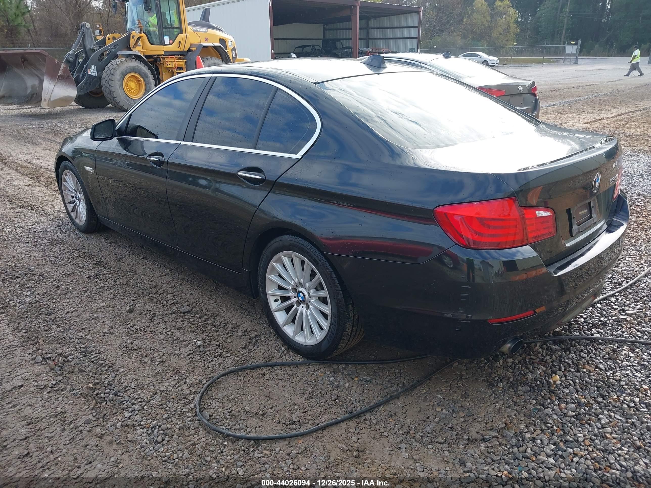 BMW 535I image 3