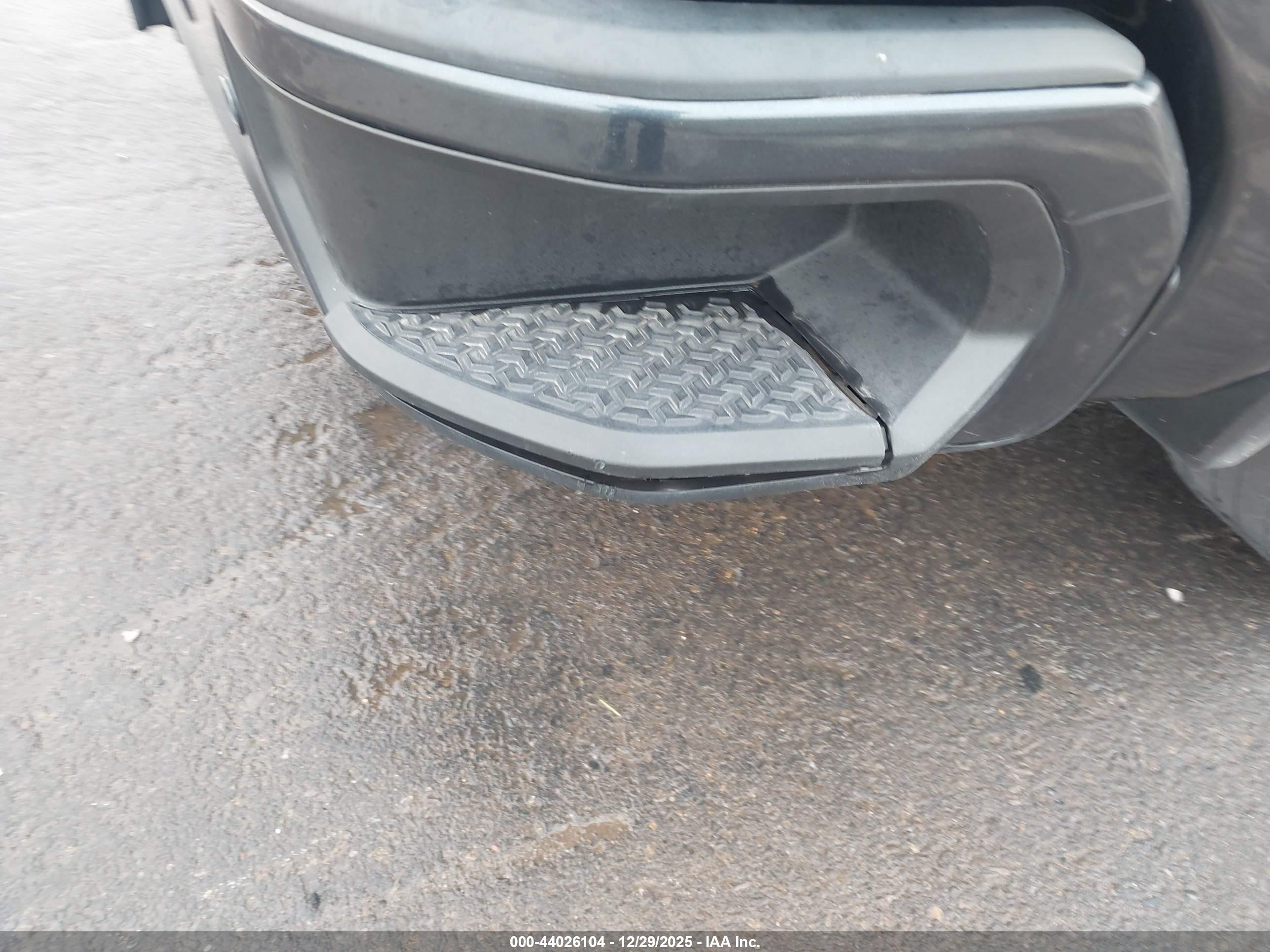 GMC SIERRA image 6