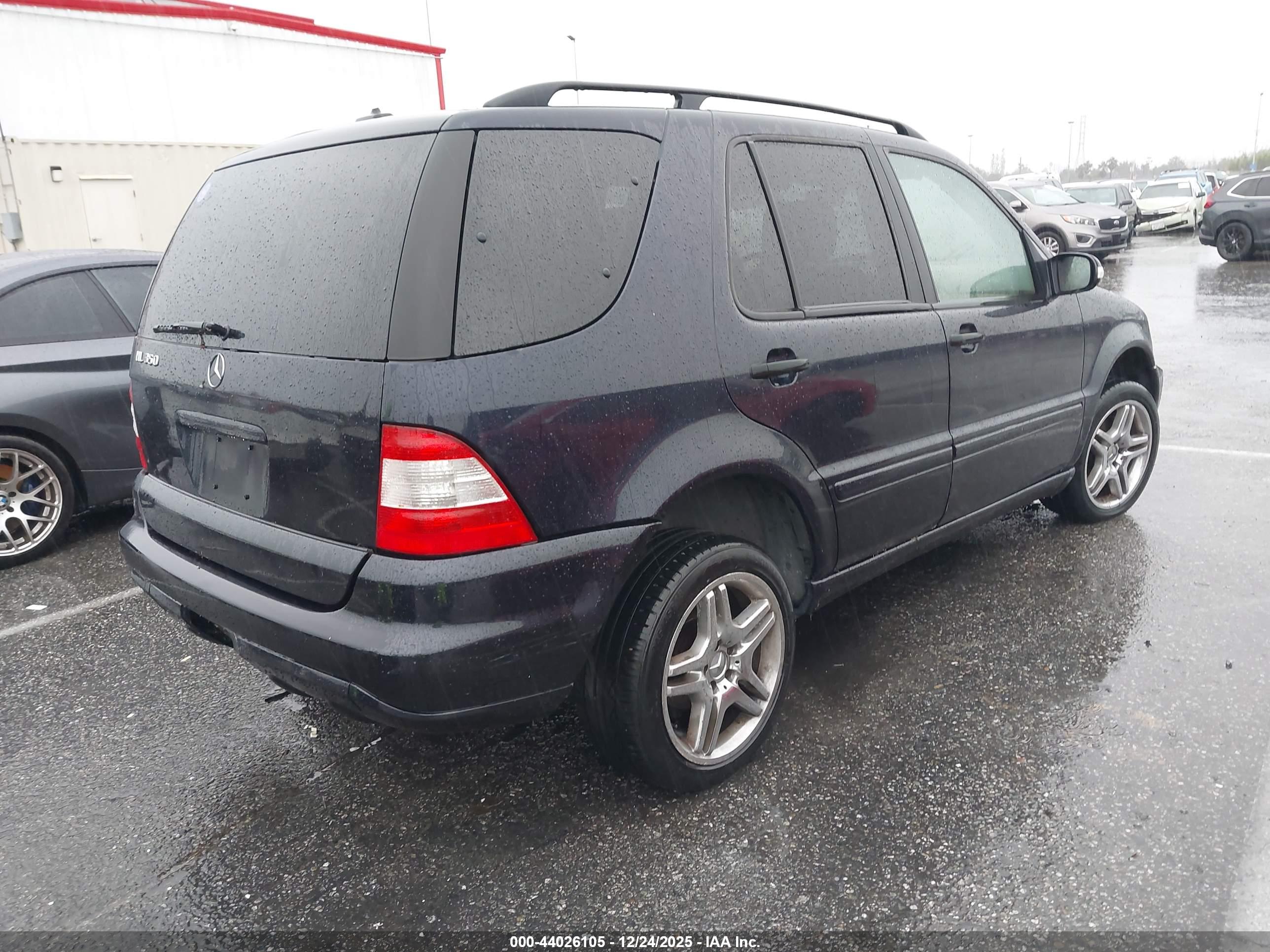 MERCEDES-BENZ ML image 4