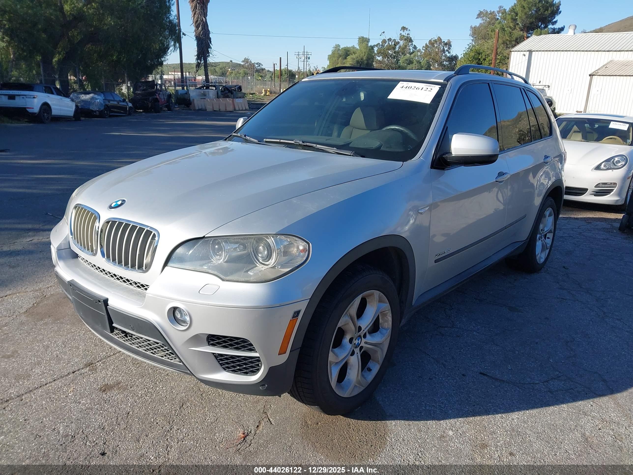 BMW X5 image 2