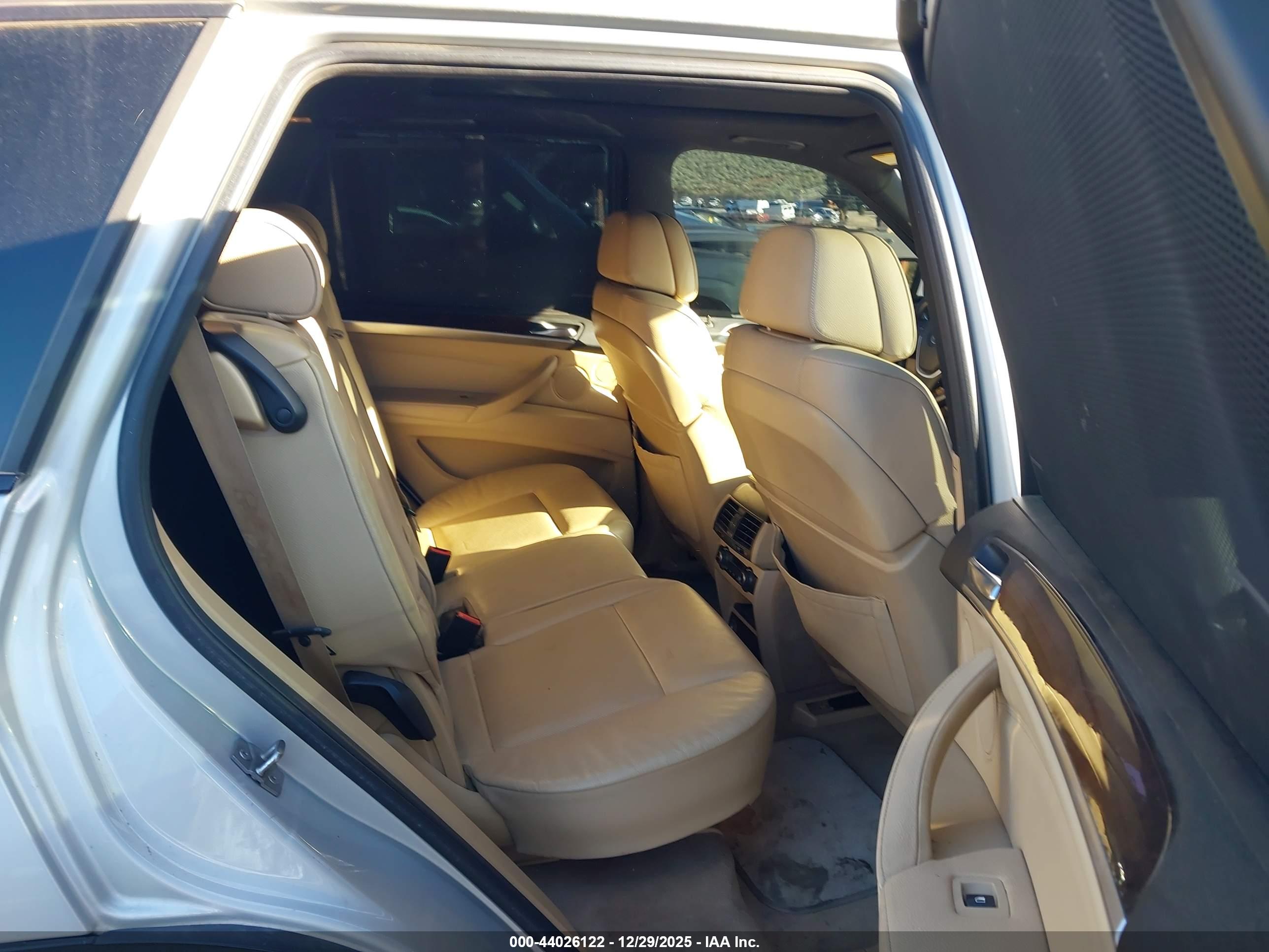 BMW X5 image 8