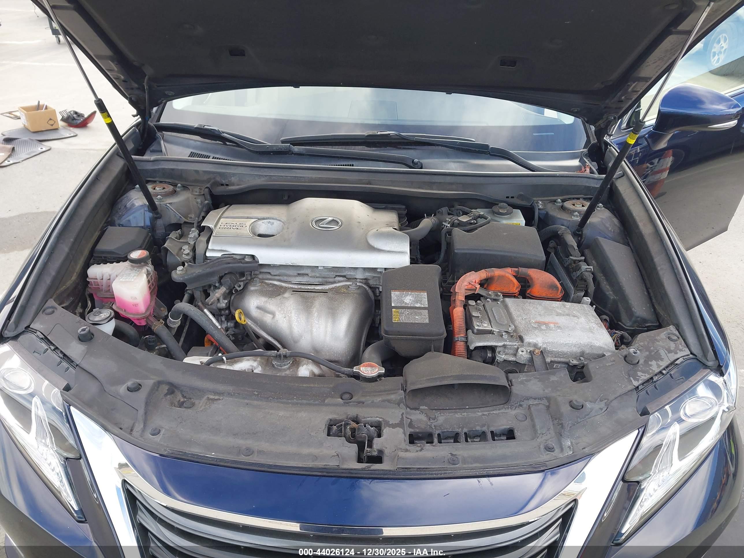 LEXUS ES image 10