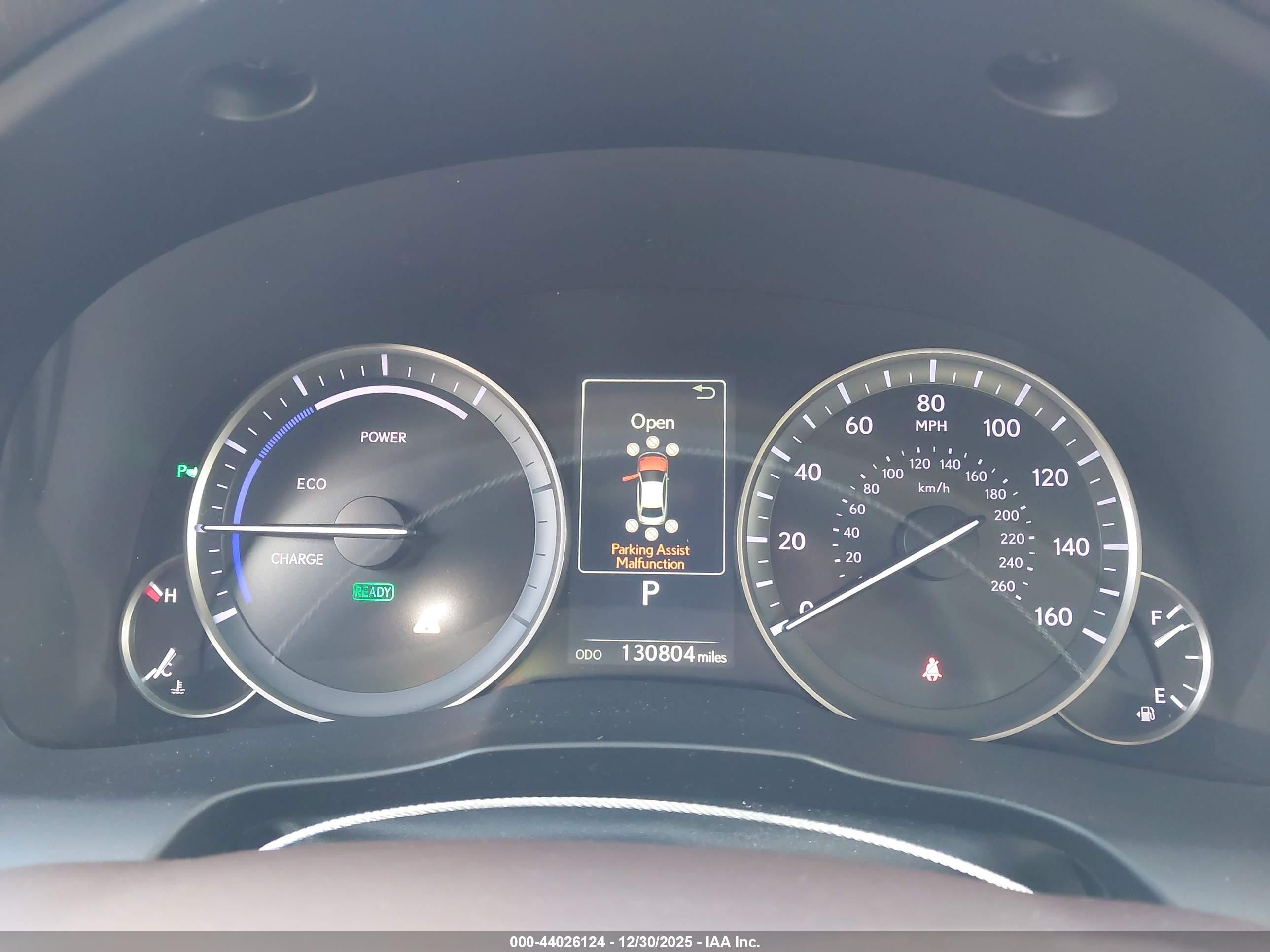 LEXUS ES image 7