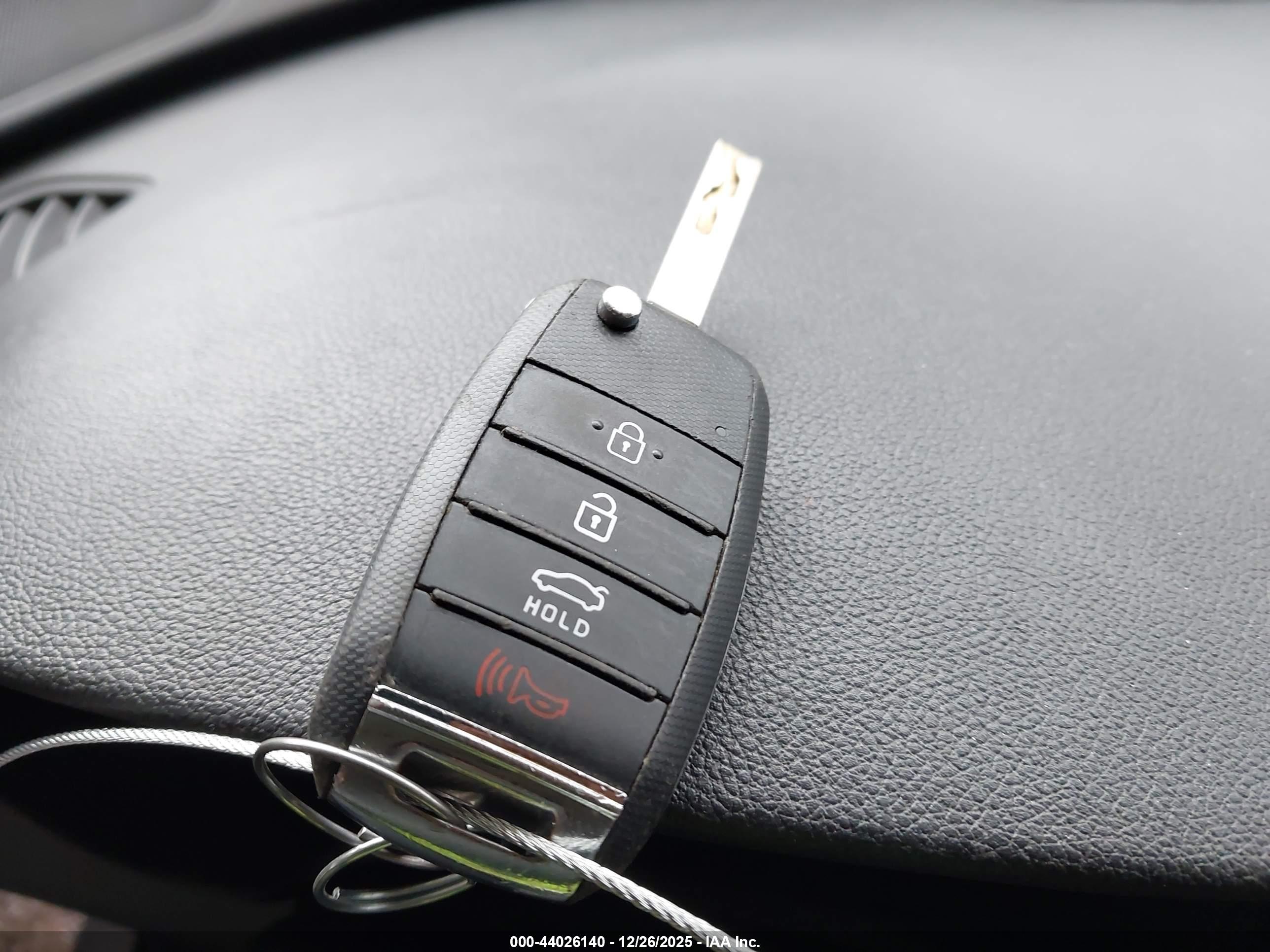 KIA OPTIMA image 11