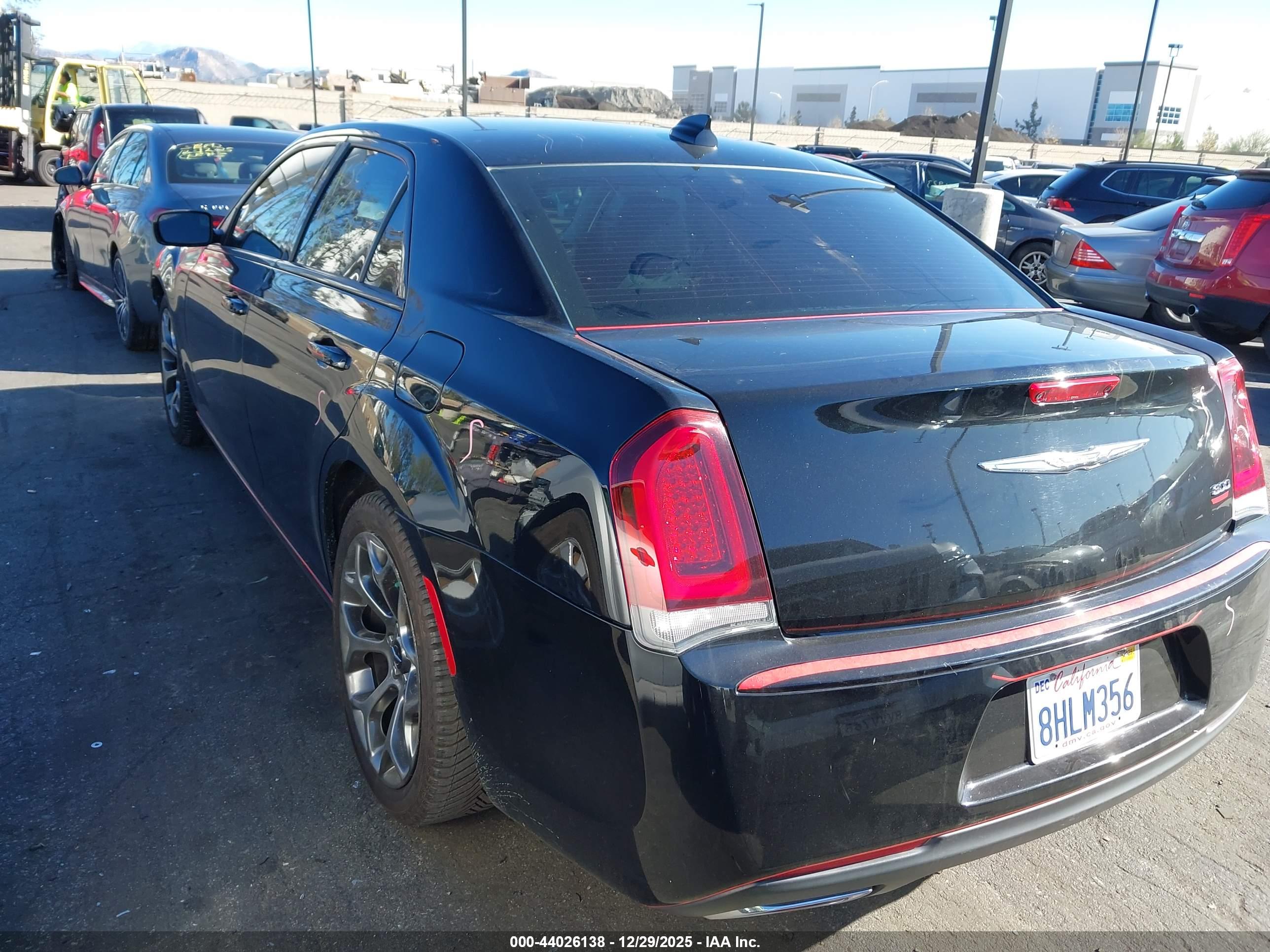 CHRYSLER 300 image 3