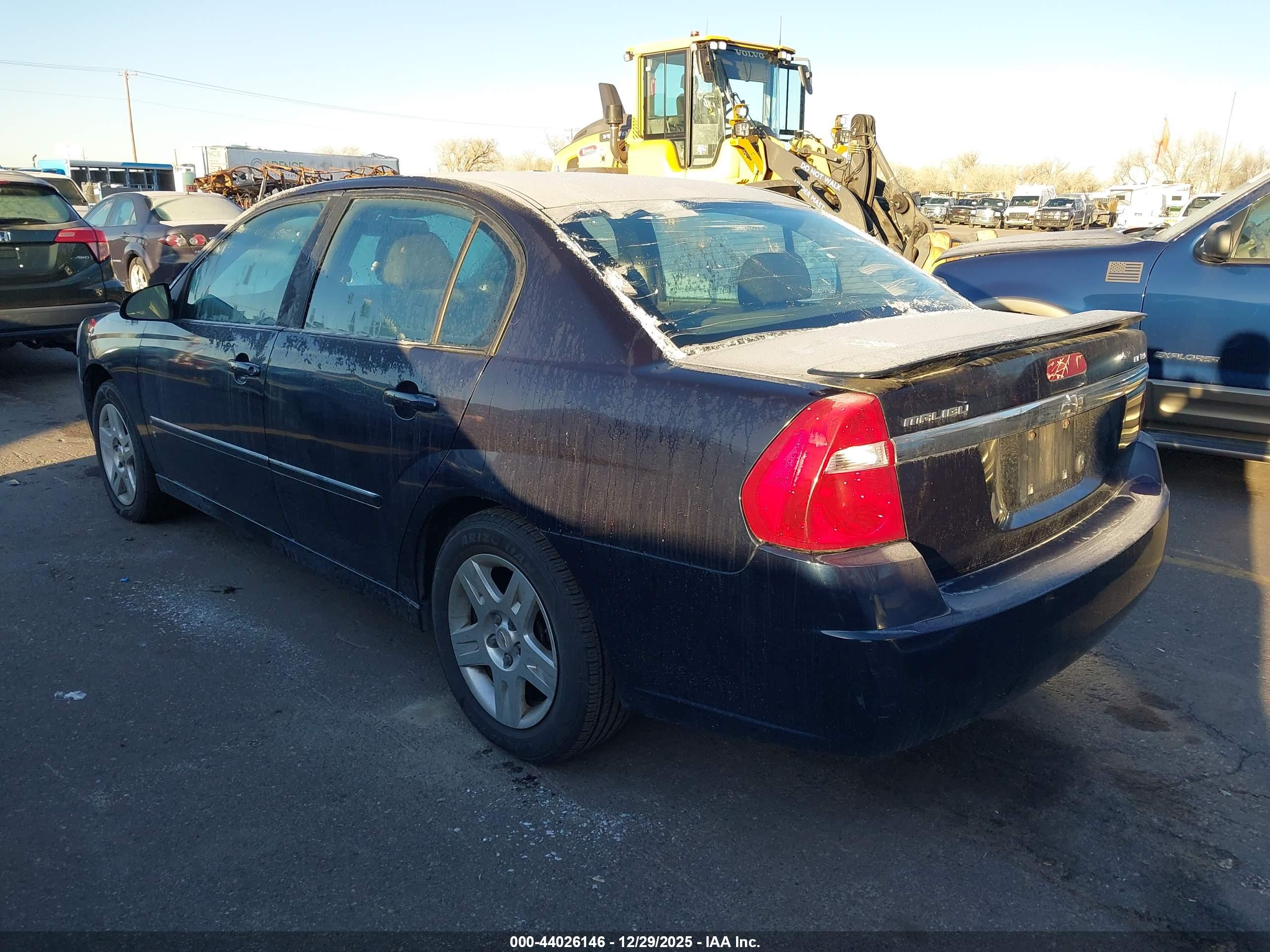 CHEVROLET MALIBU image 3