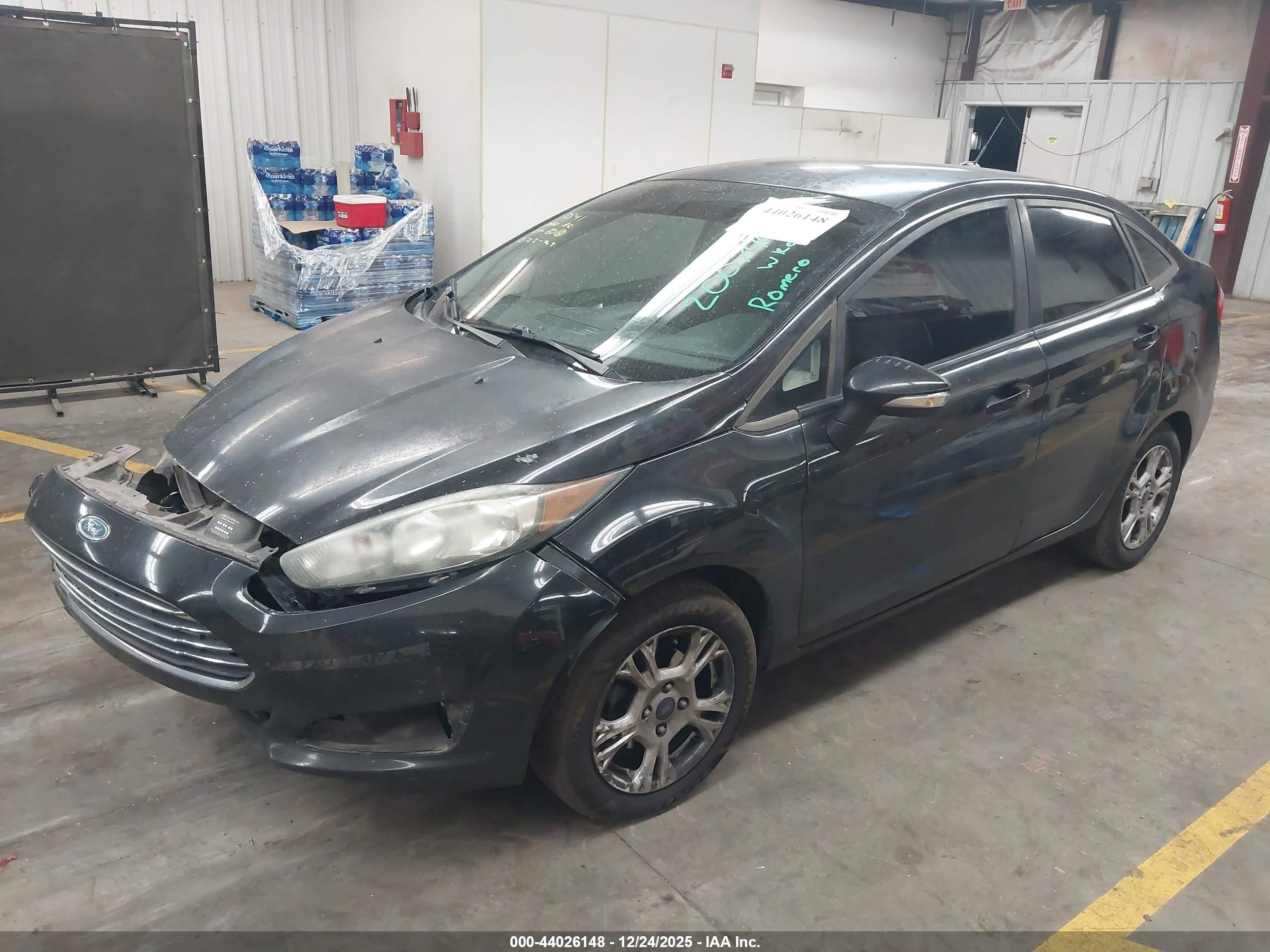 FORD FIESTA image 2