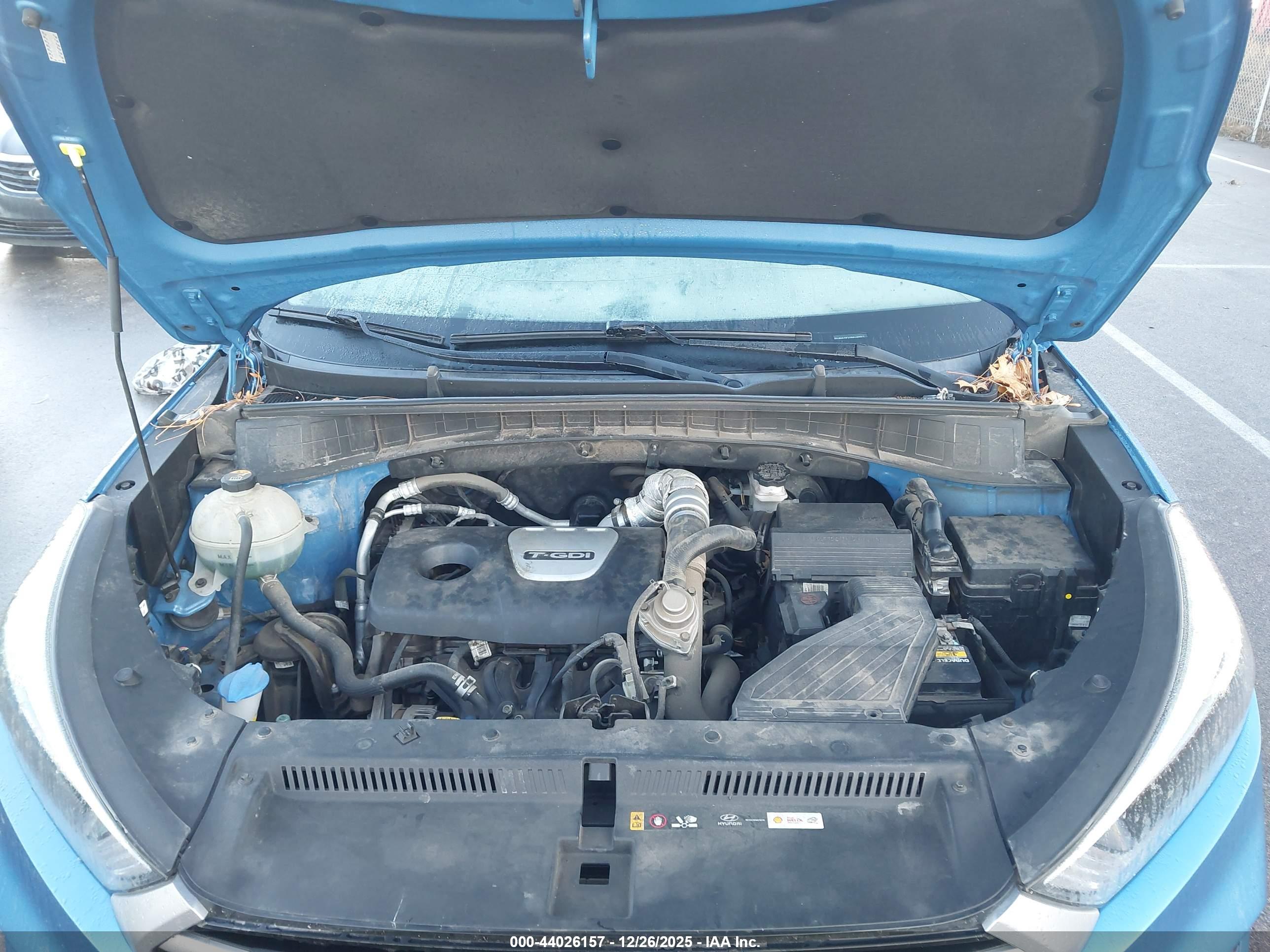 HYUNDAI TUCSON image 10