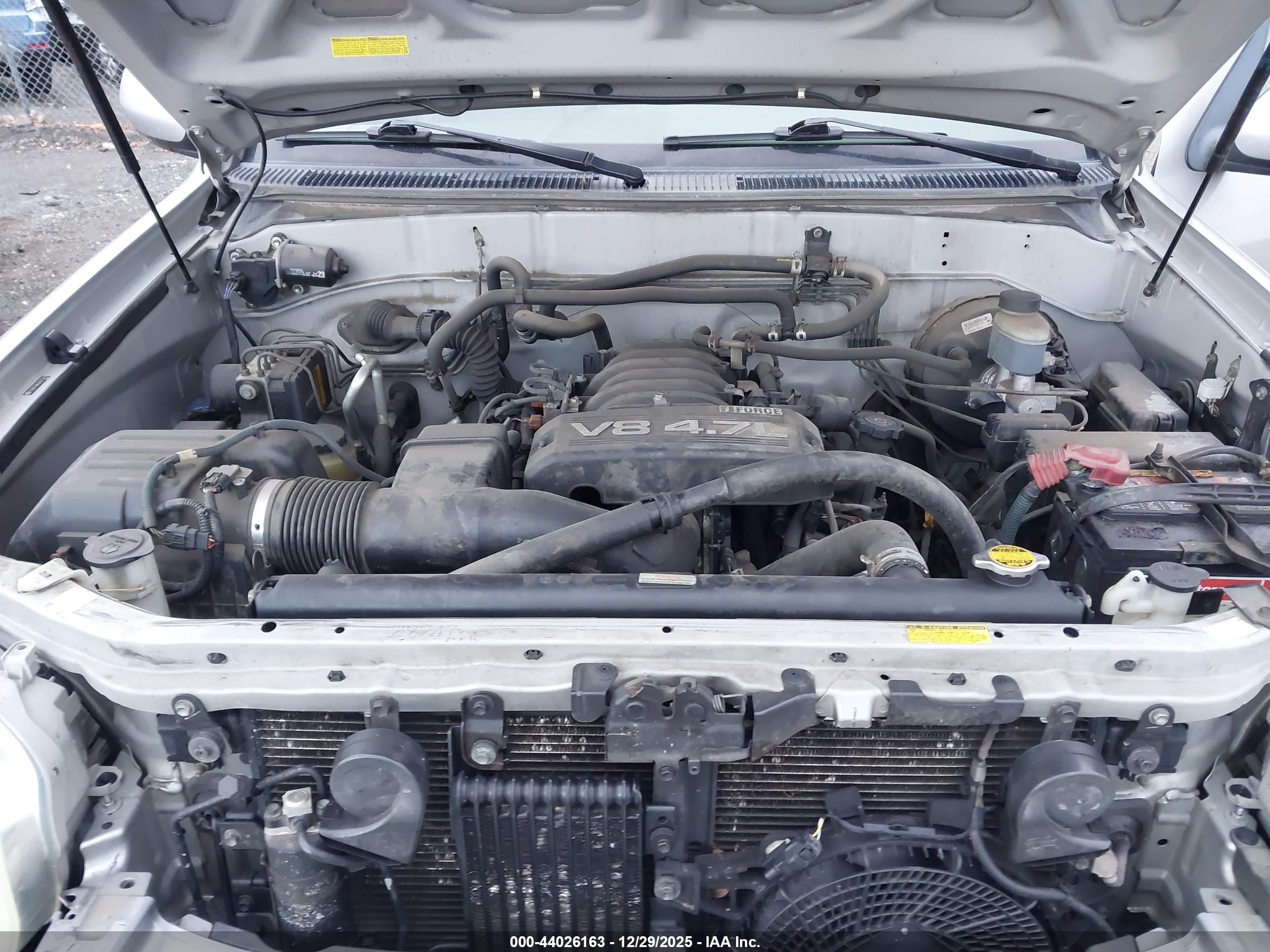 TOYOTA SEQUOIA image 6