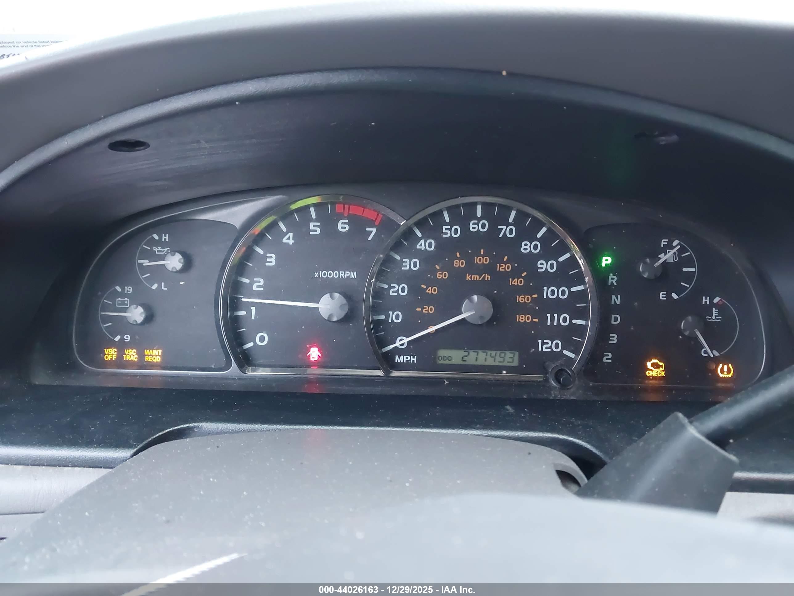 TOYOTA SEQUOIA image 7