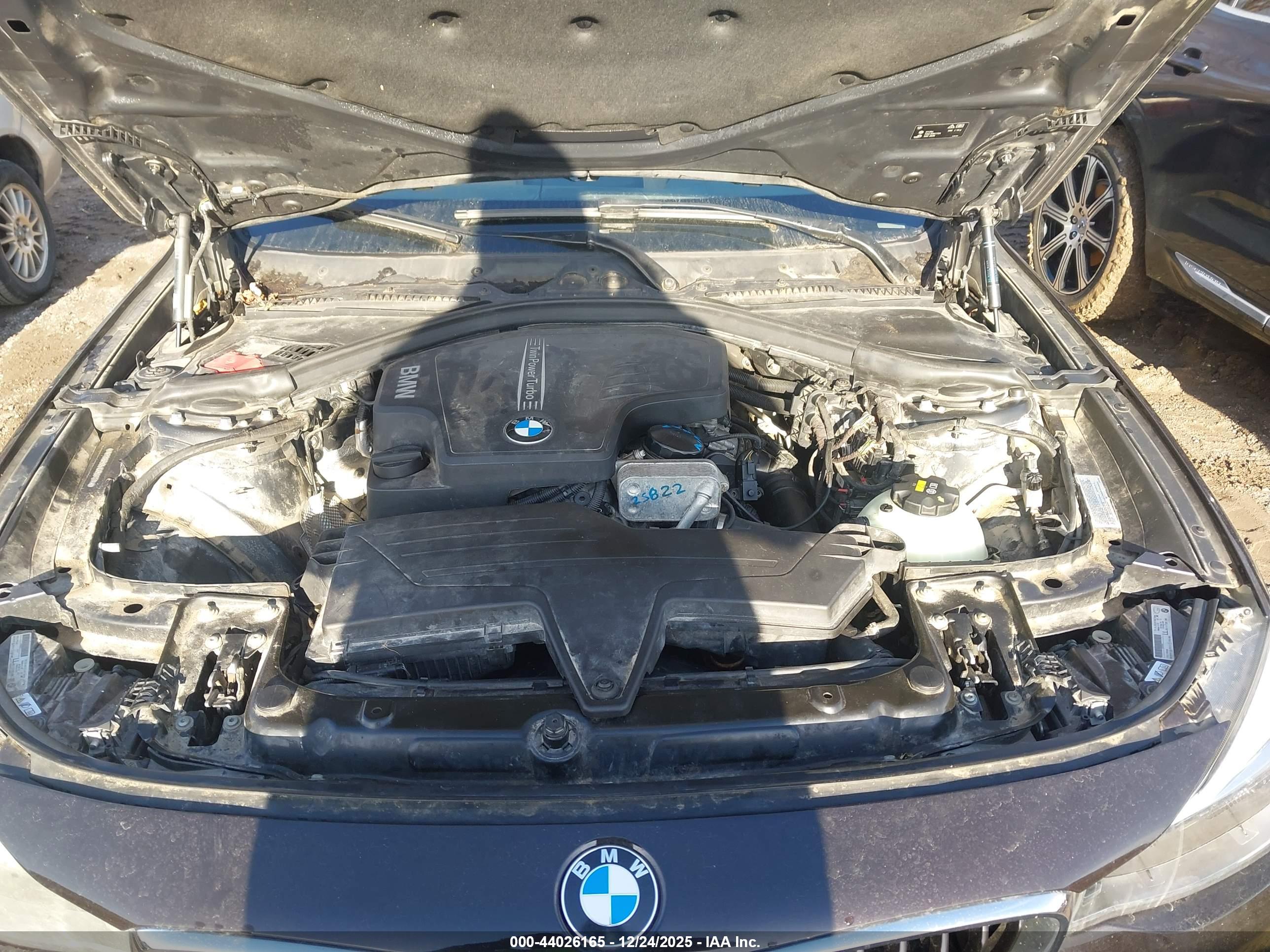 BMW 328I image 10