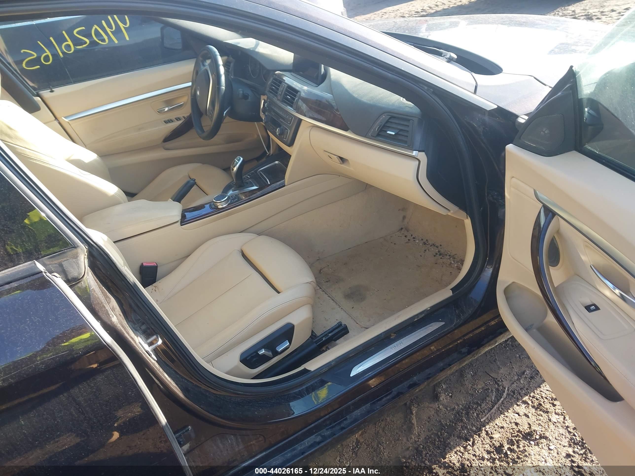 BMW 328I image 5
