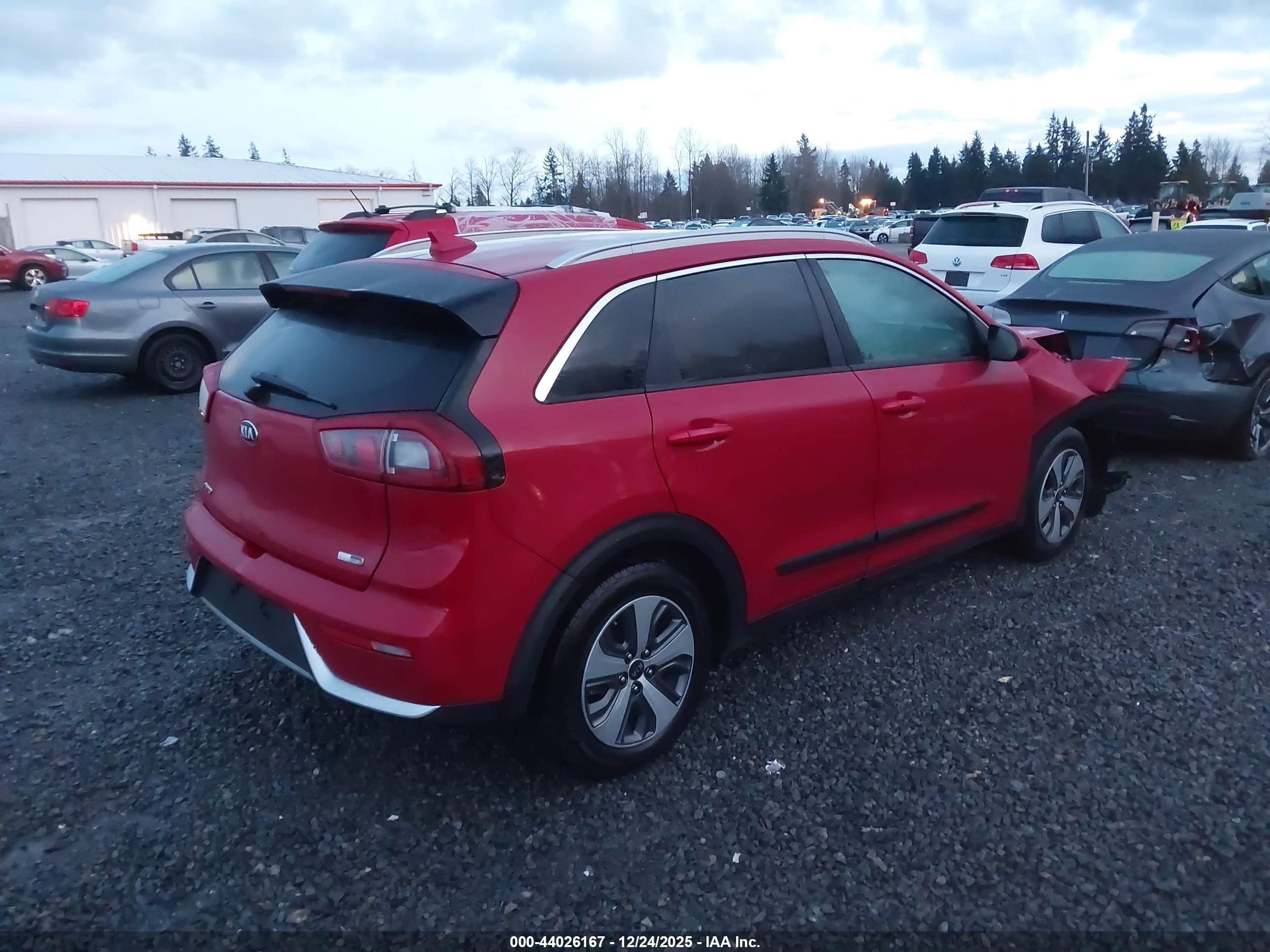 KIA NIRO image 4