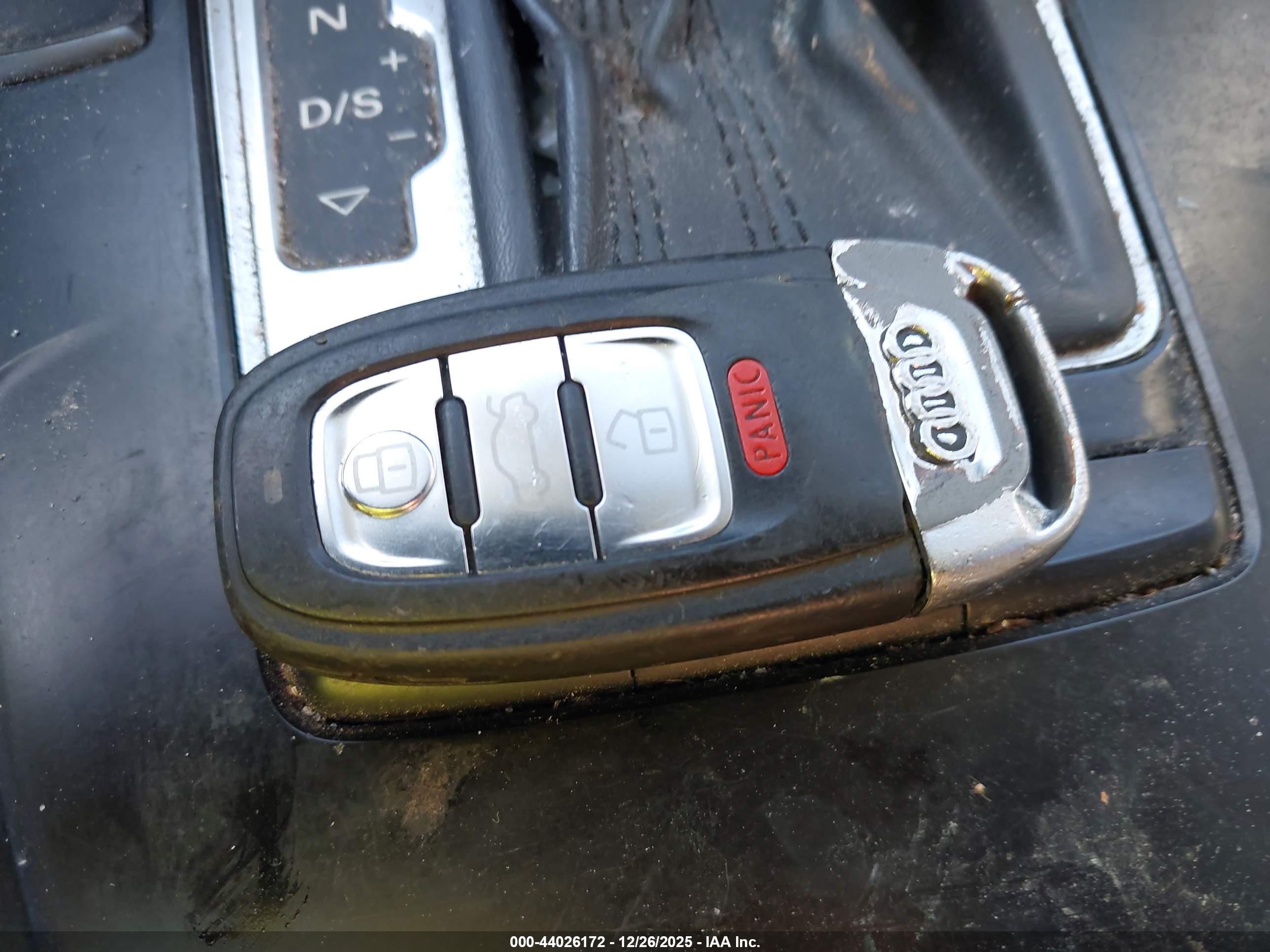 AUDI A4 image 11