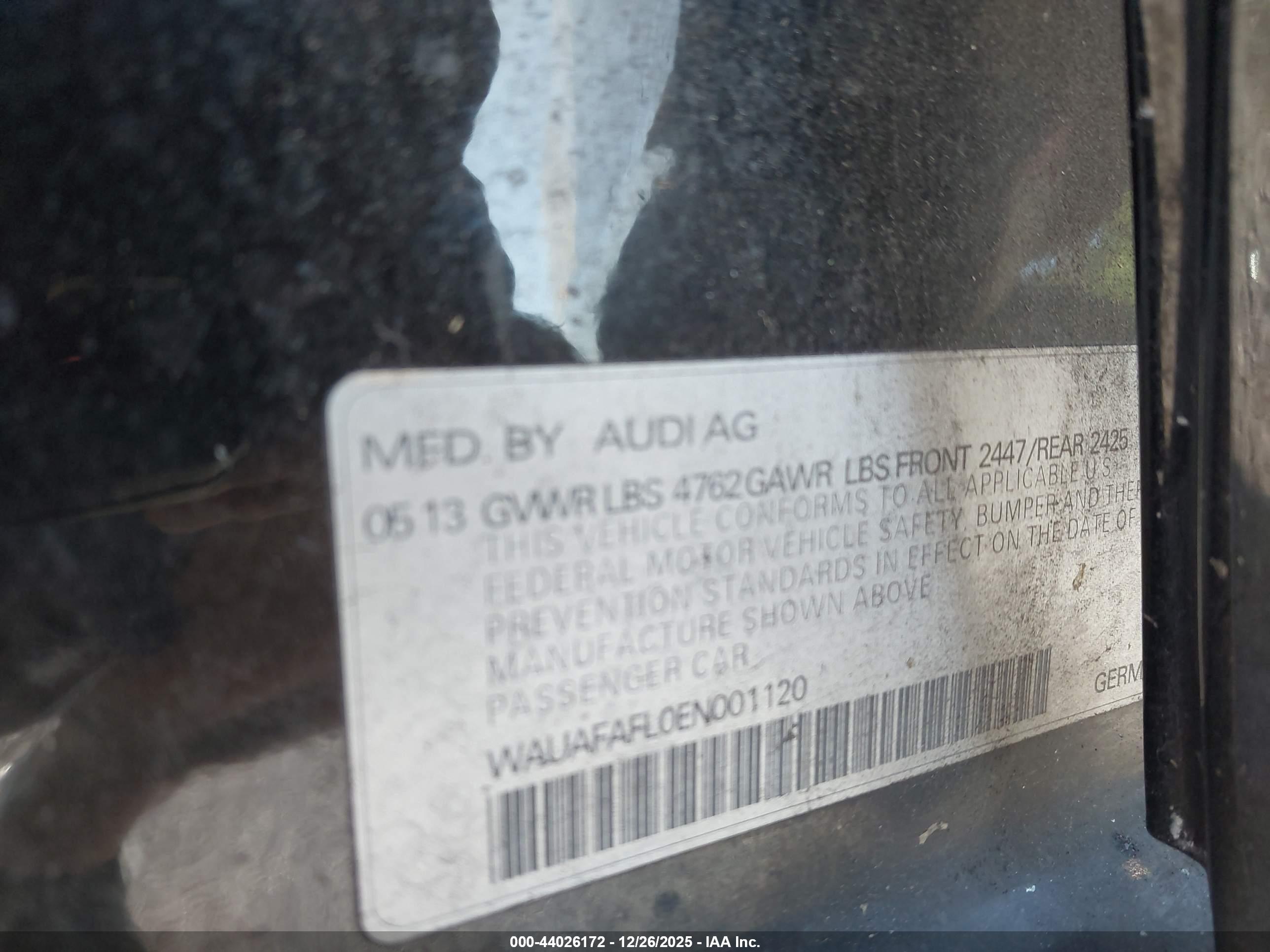 AUDI A4 image 9