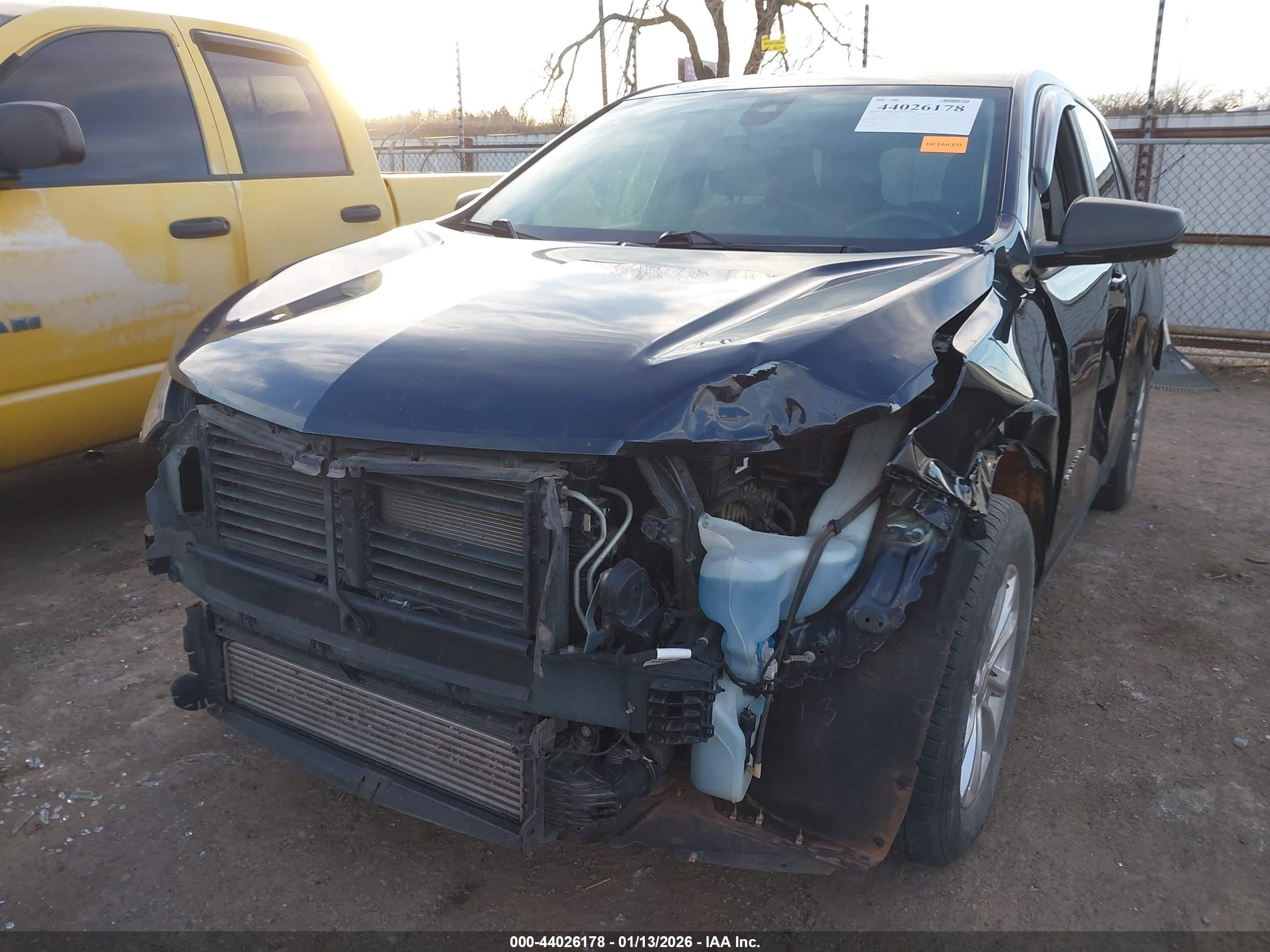 CHEVROLET EQUINOX image 6