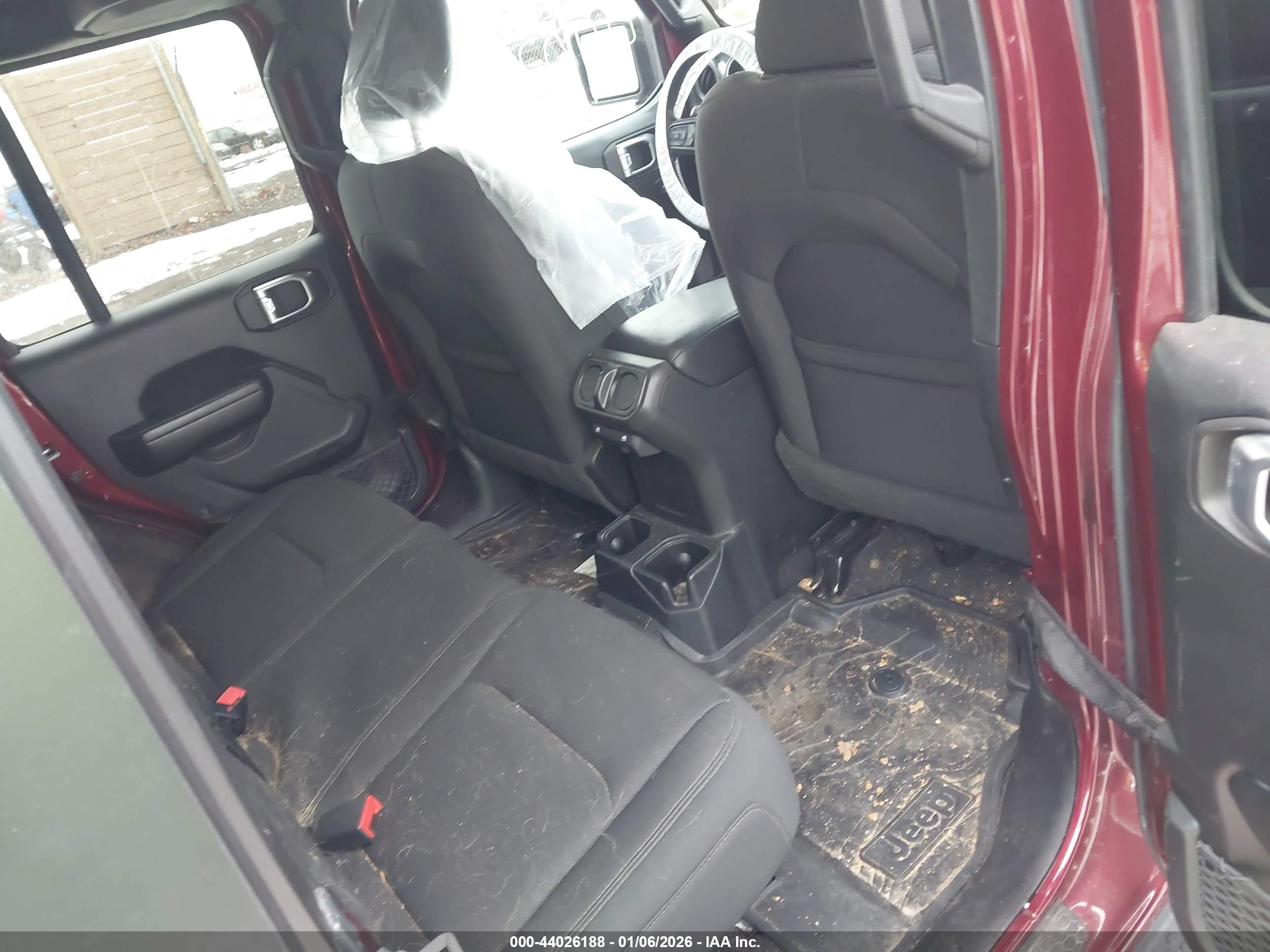 JEEP WRANGLER image 8