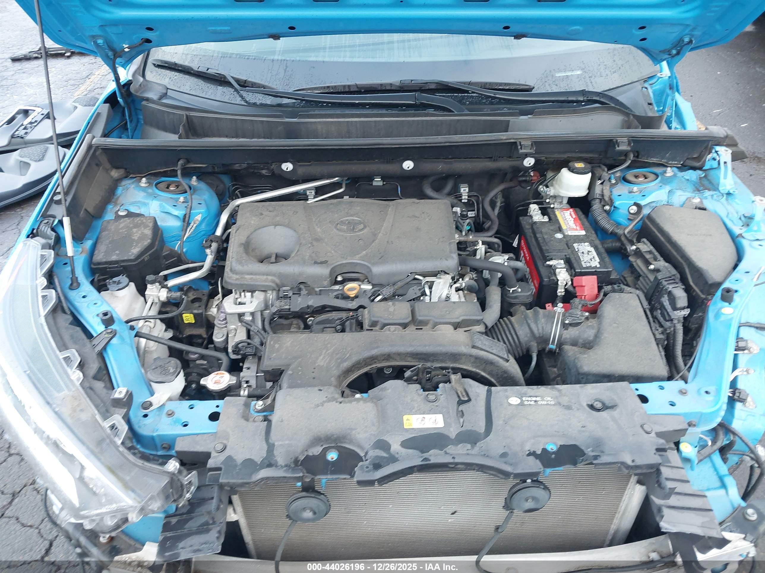 TOYOTA RAV4 image 10