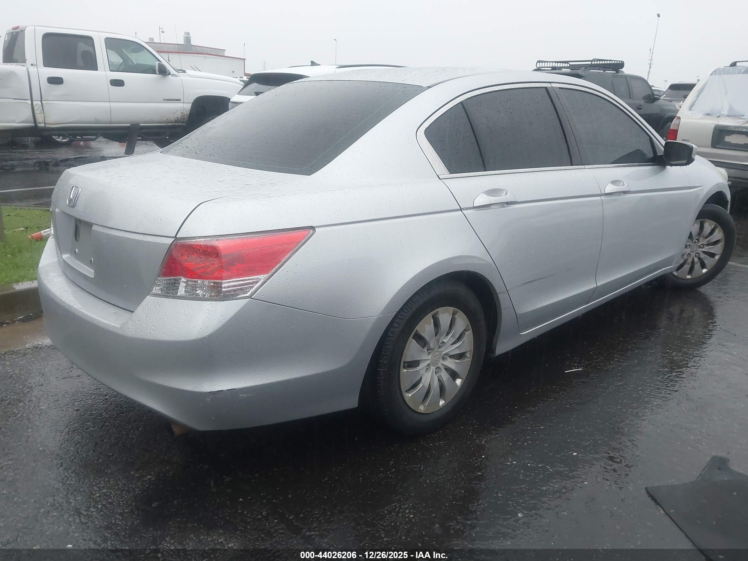 HONDA ACCORD image 4