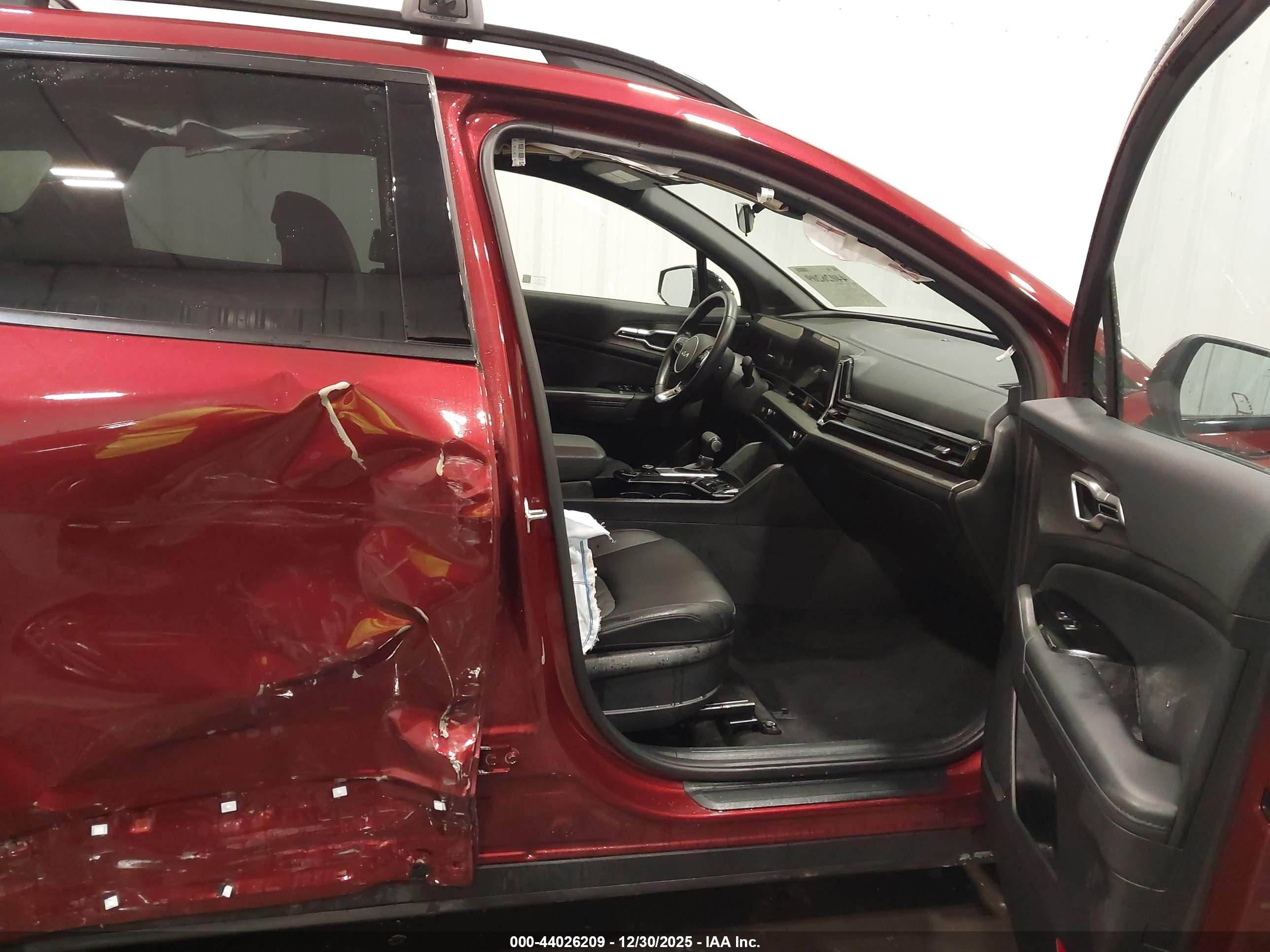 KIA SPORTAGE image 5
