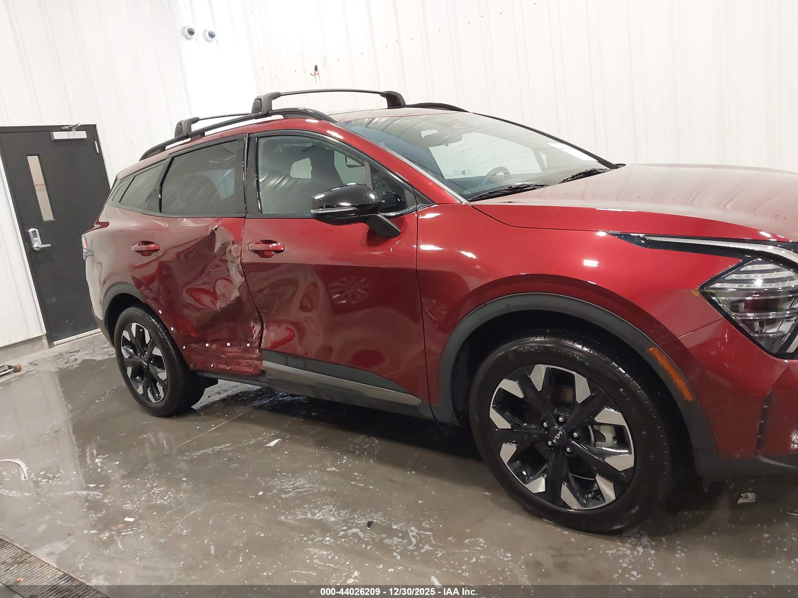 KIA SPORTAGE image 6