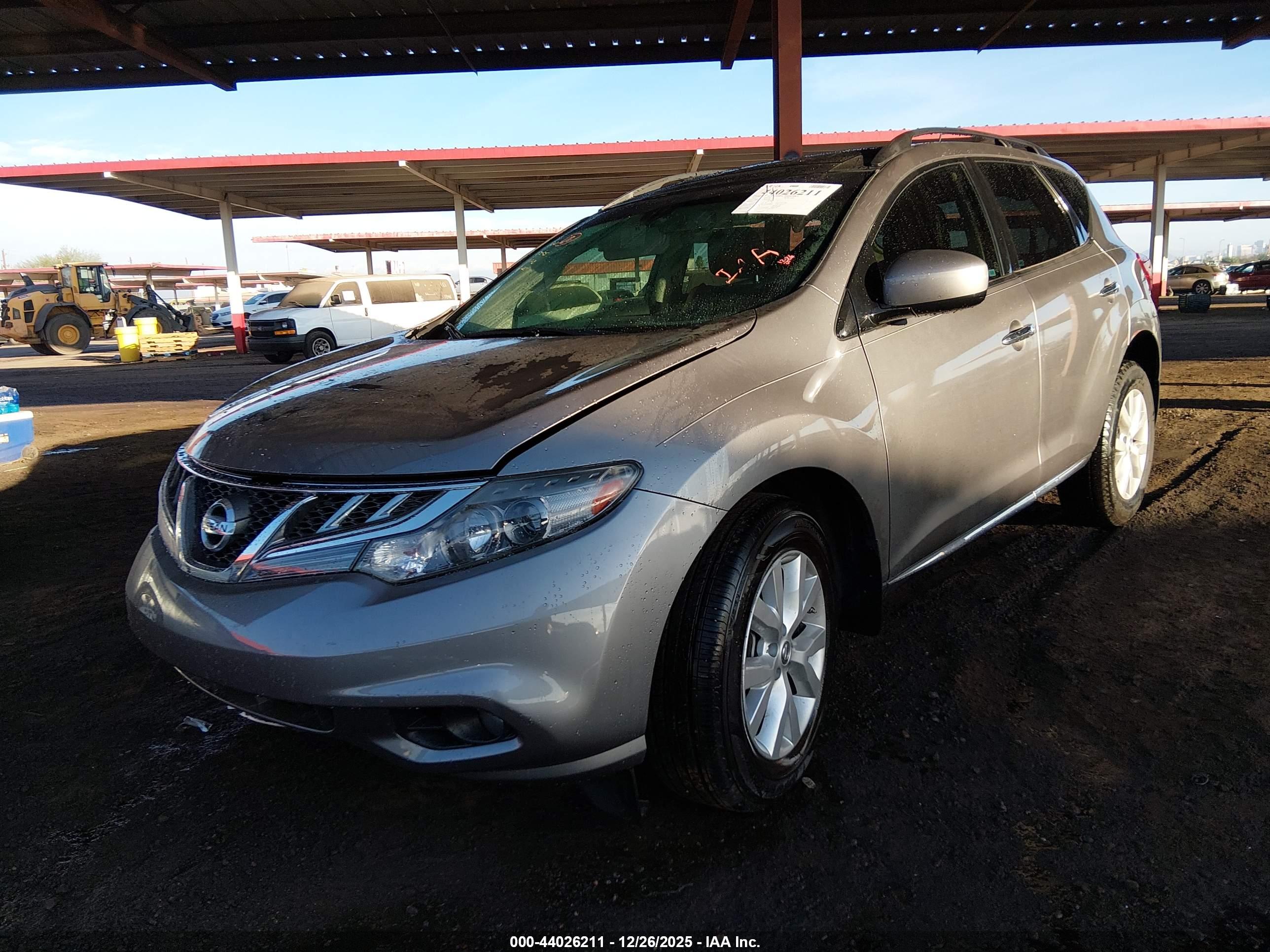 NISSAN MURANO image 2