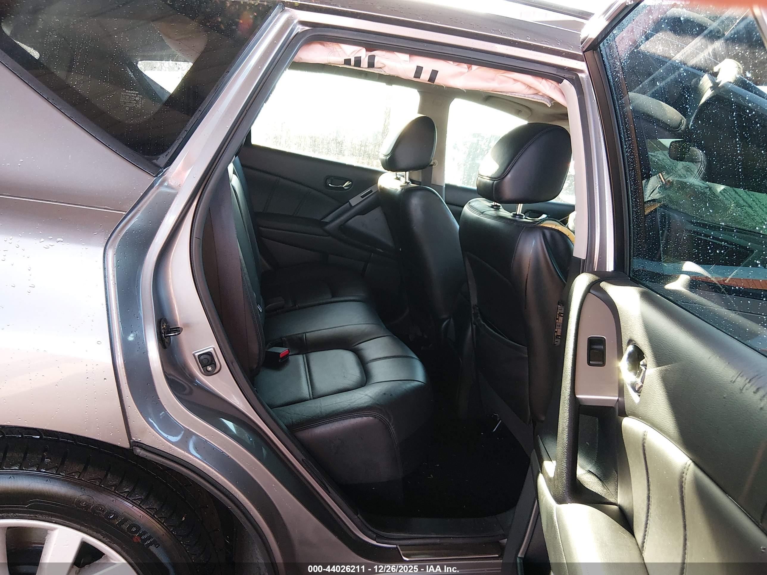 NISSAN MURANO image 8