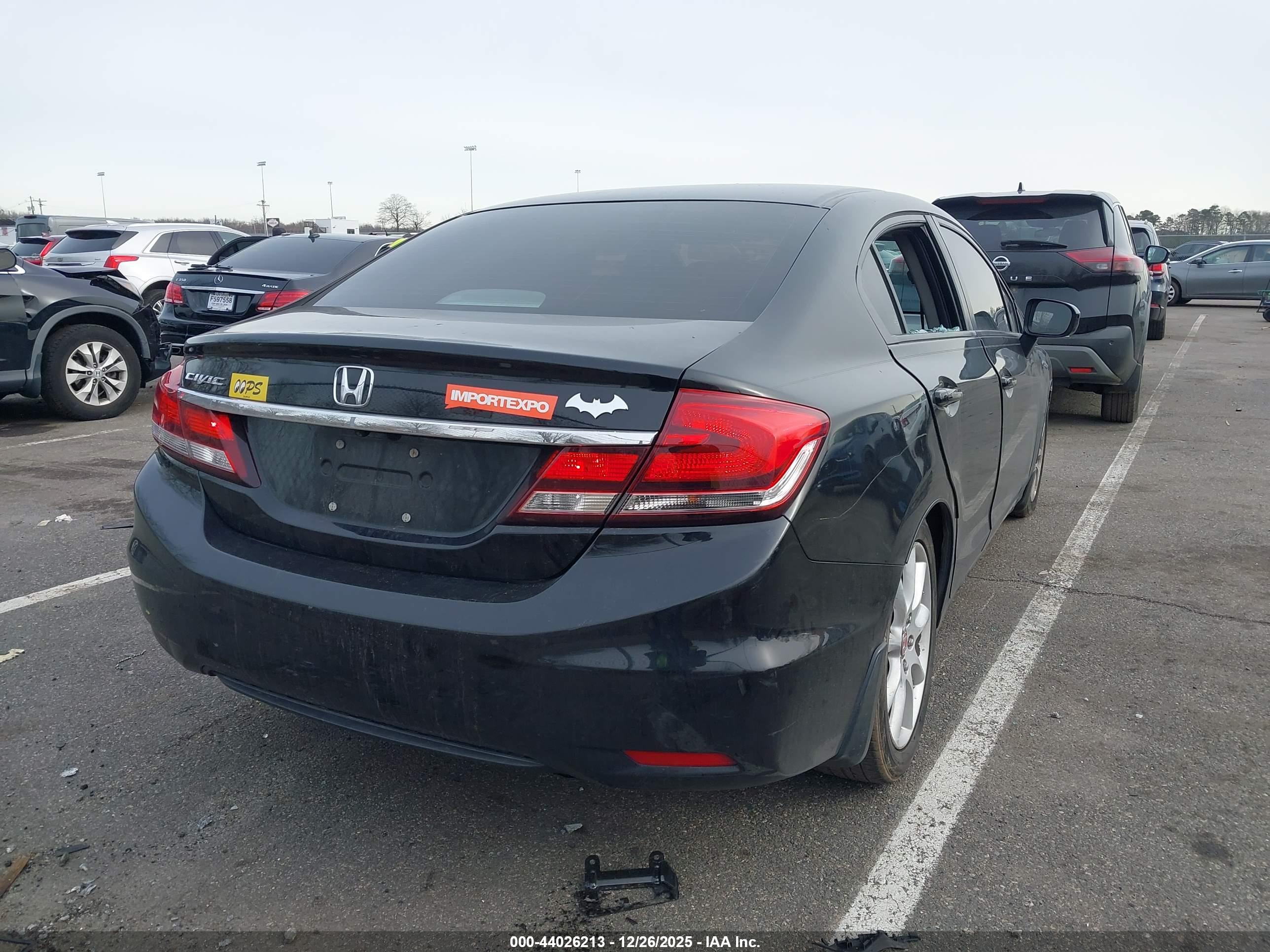 HONDA CIVIC image 4