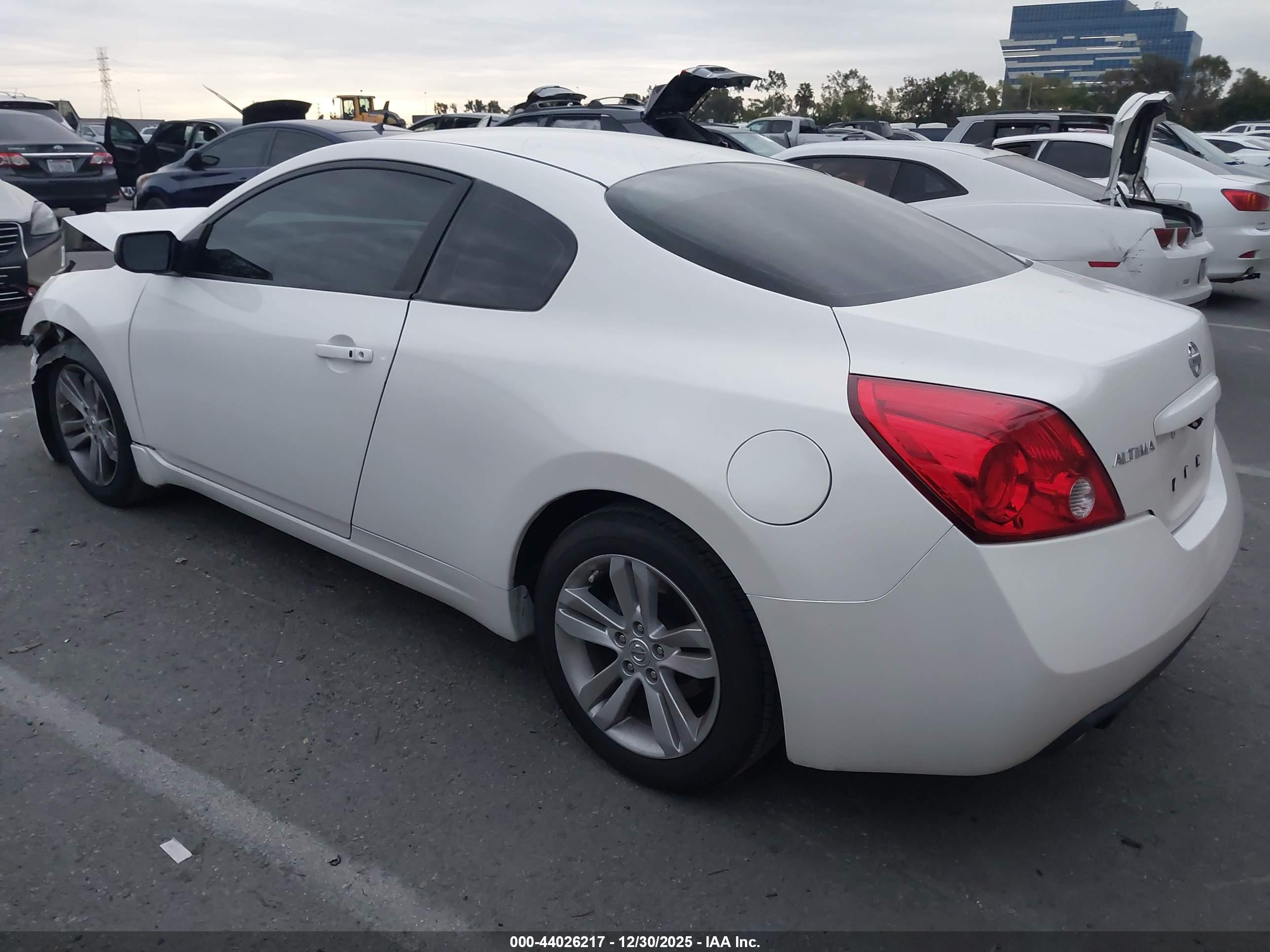 NISSAN ALTIMA image 3