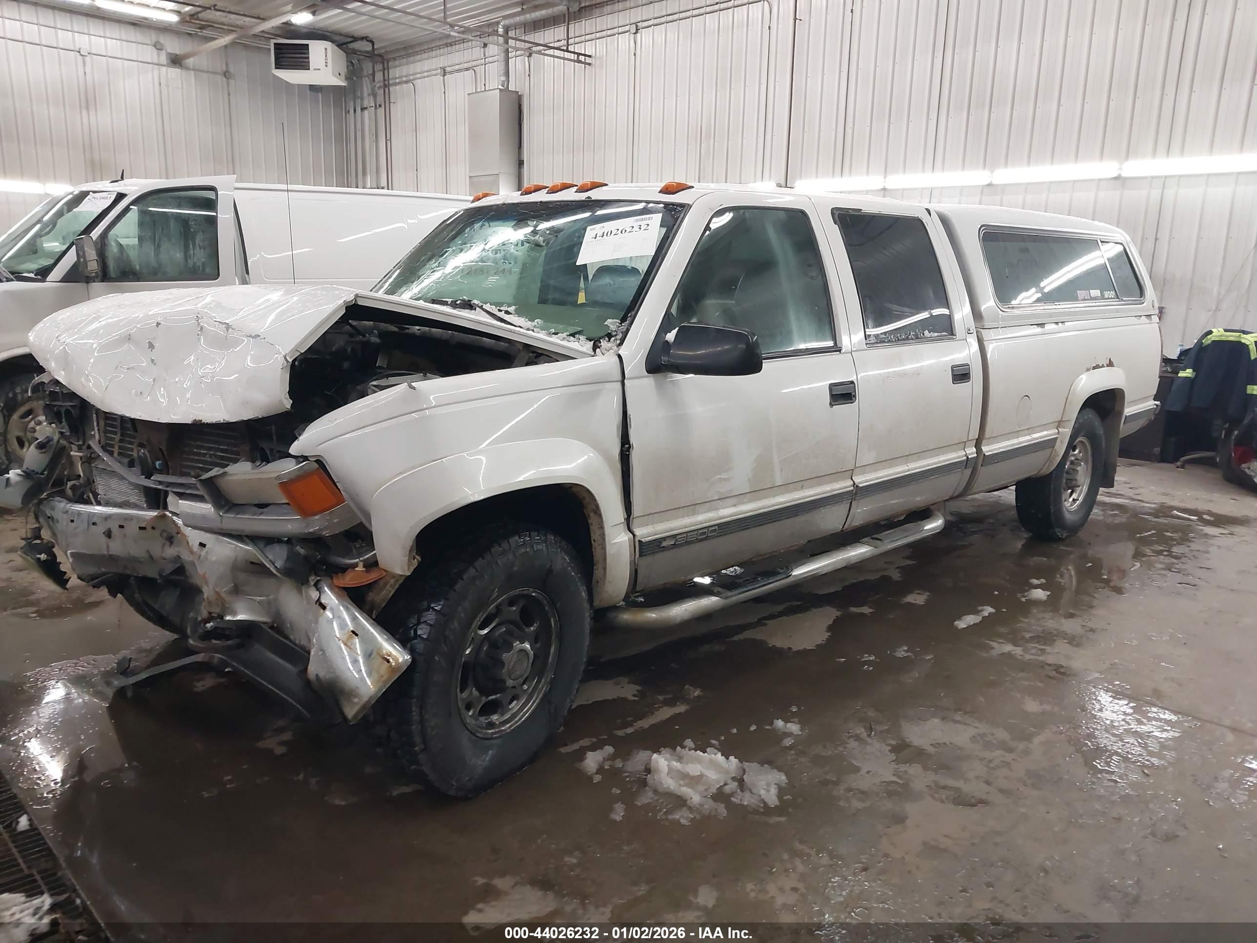 CHEVROLET K3500 image 2