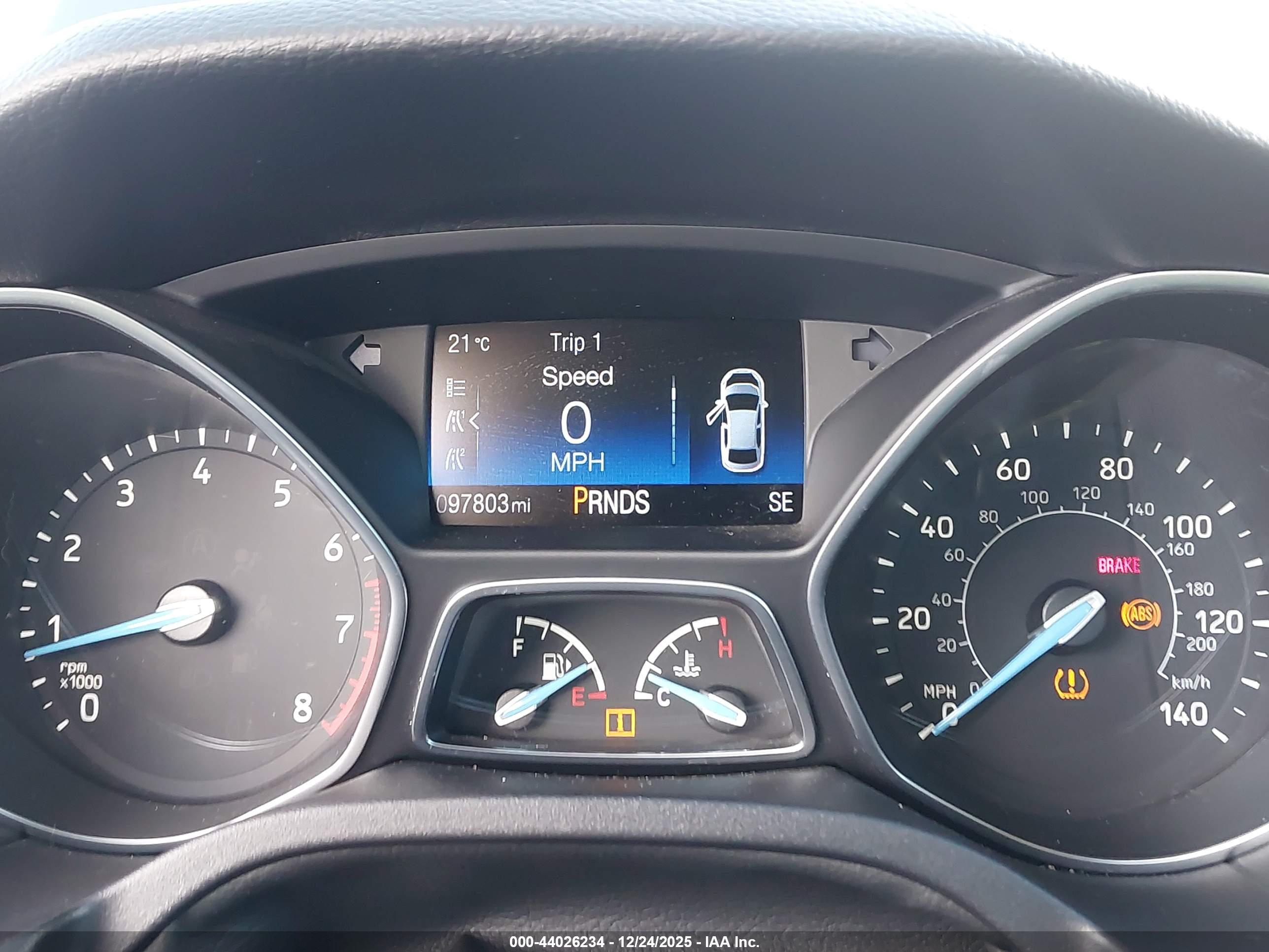 FORD FOCUS image 7