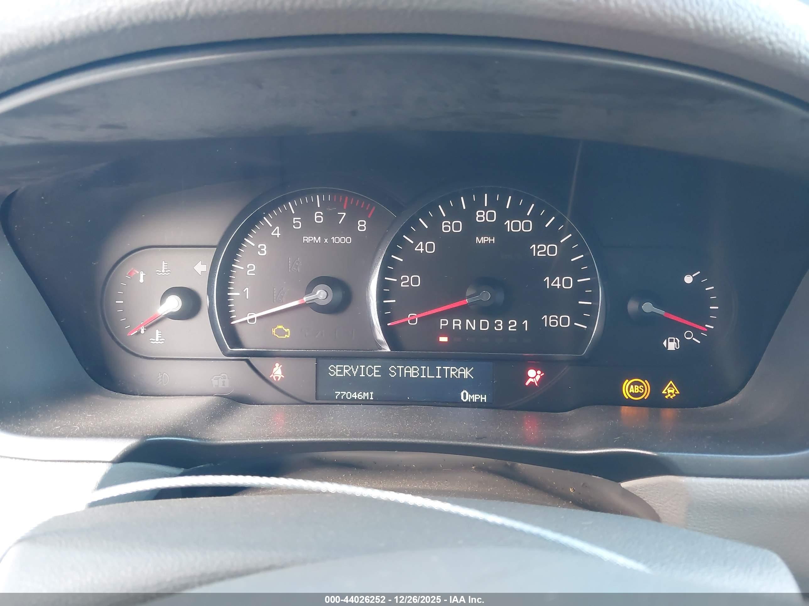 CADILLAC DTS image 7