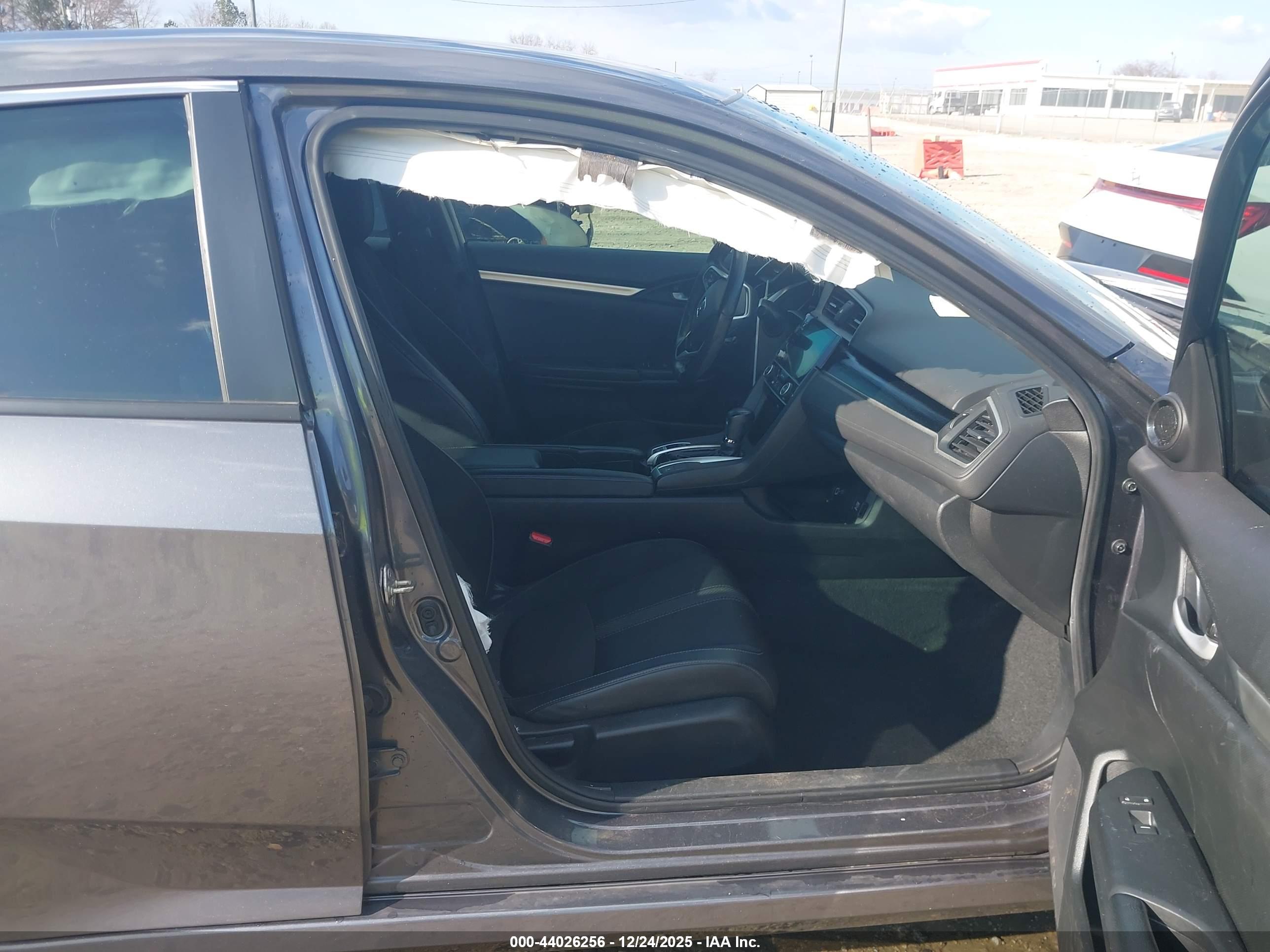 HONDA CIVIC image 5